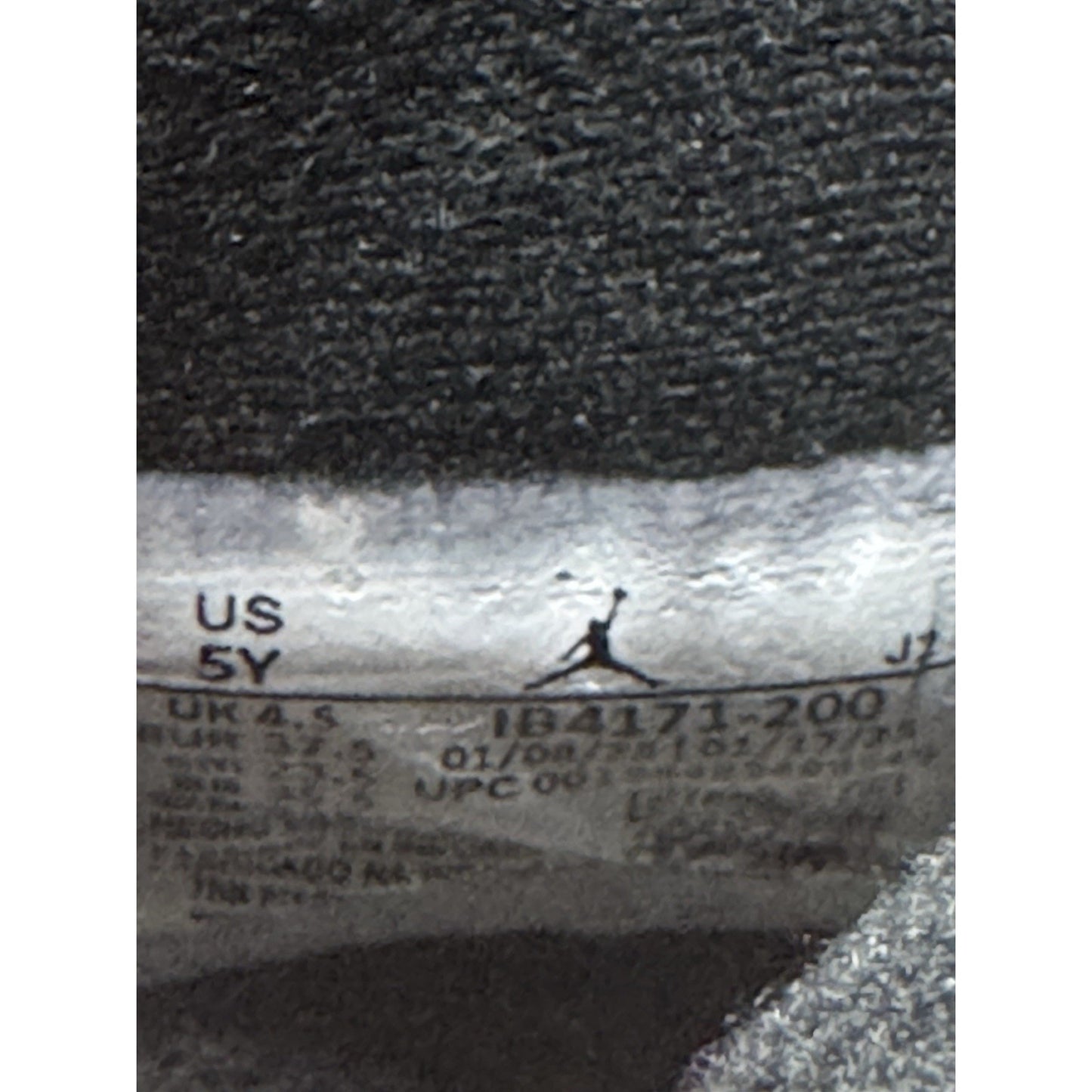 Size 5y Jordan 4 Retro Cave Stone ib4171-200