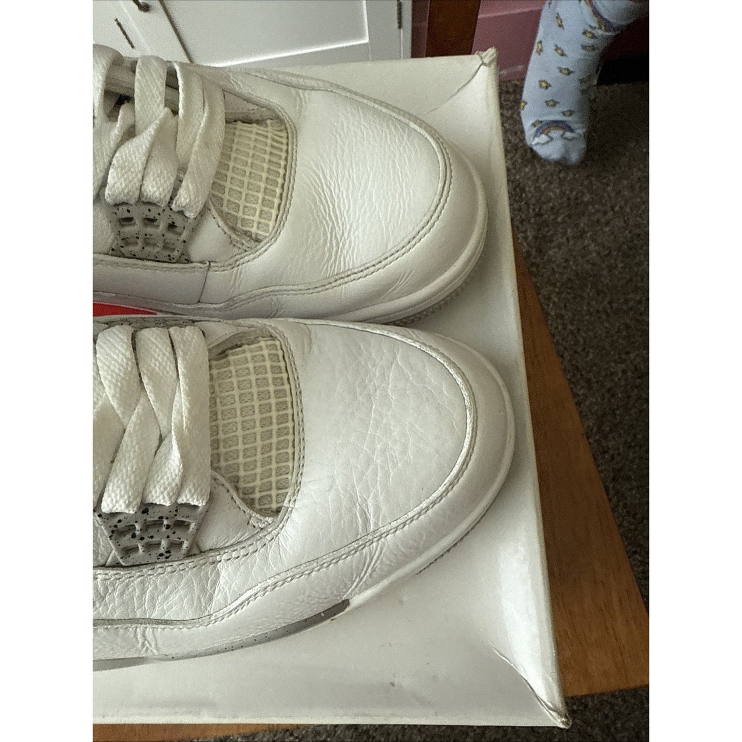 Size 11.5 - Jordan 4 Retro Mid White Oreo BS256