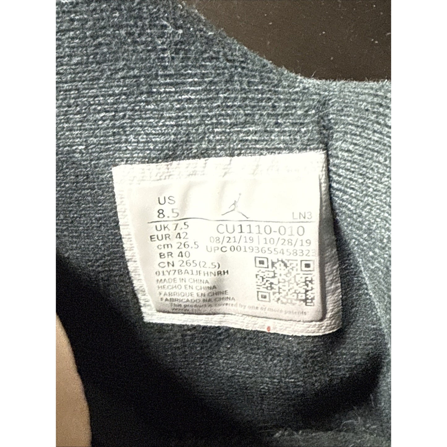 Size 8.5 - Jordan 4 Retro Mid Black Cat