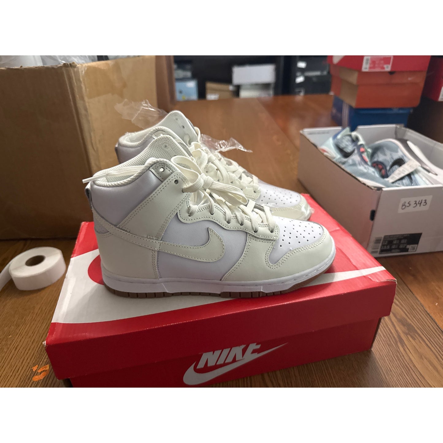 Size 5.5 - Nike Dunk High Sail Gum W BS345