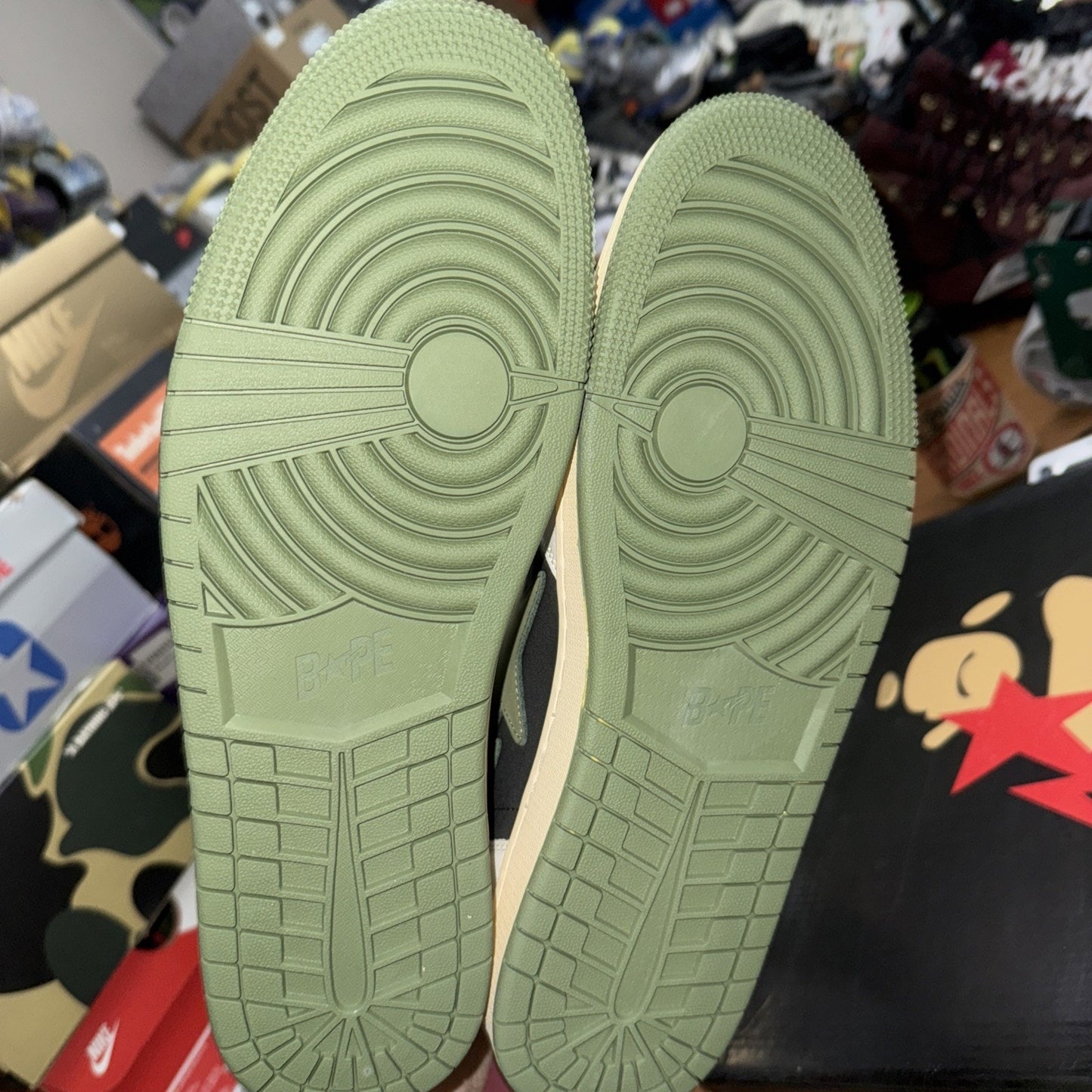 Indigo Studios LA Olive and Cream Size 13.5 bapesta Bape