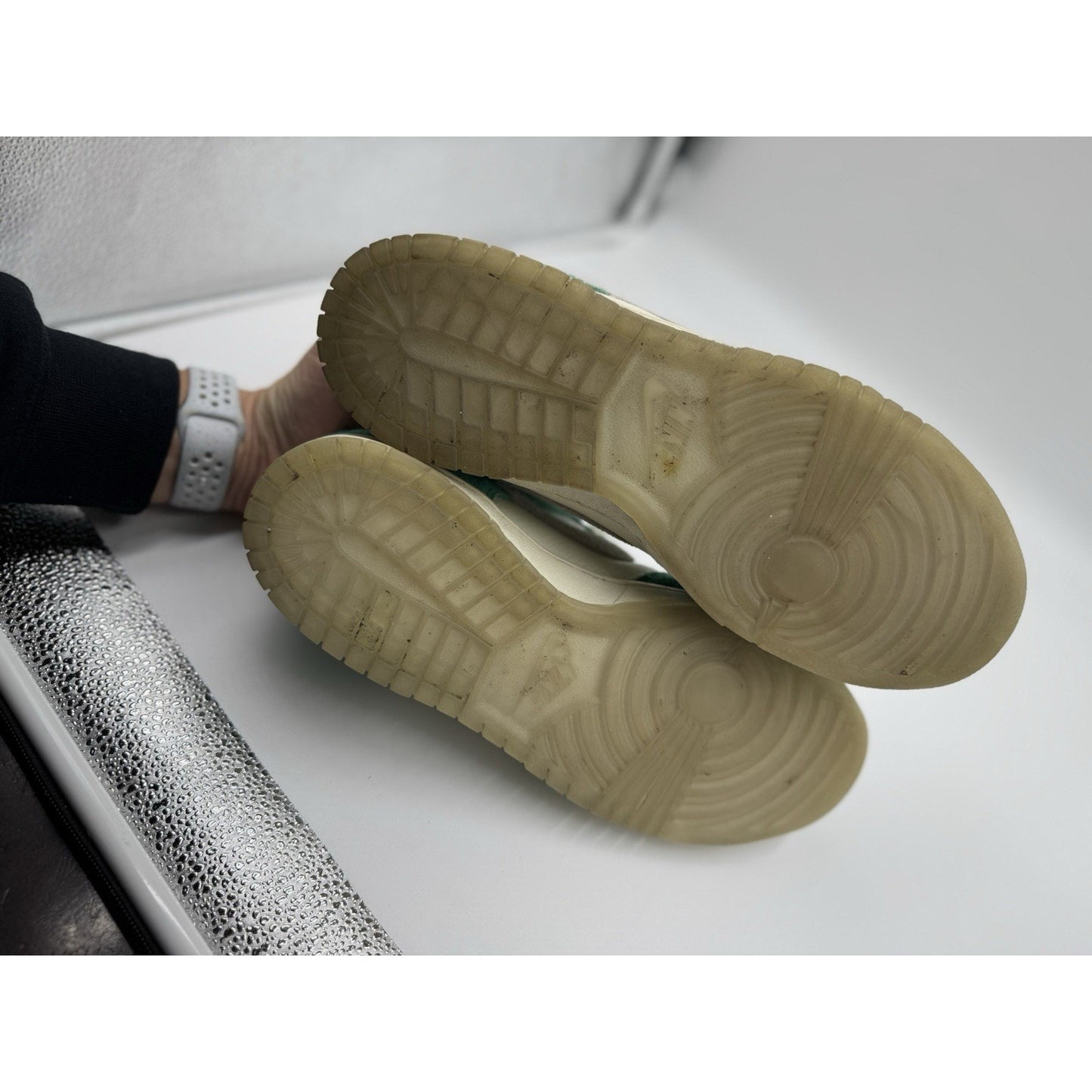 Size 10.5 - Nike Kasina x Dunk Low Road Sign BS612