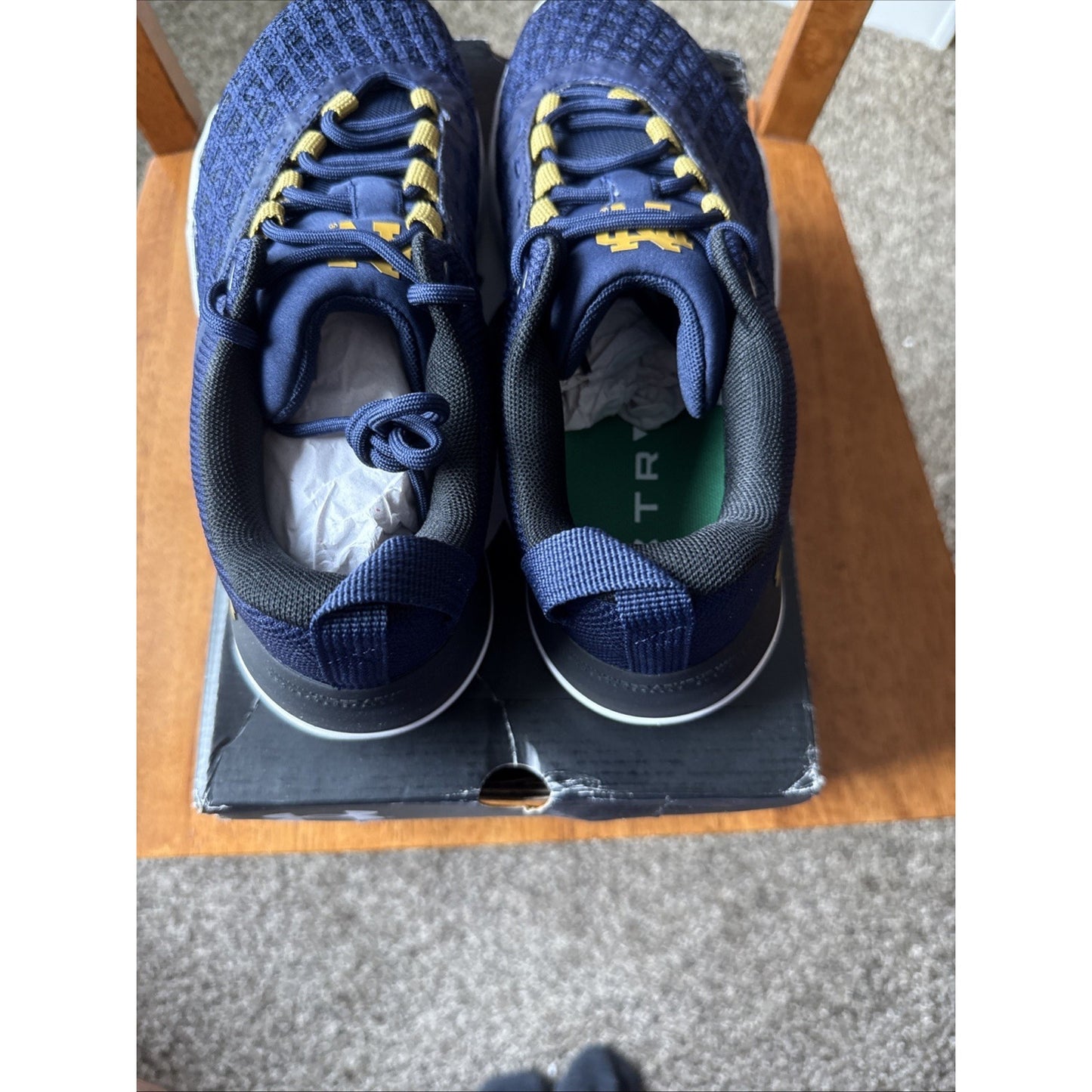 Under Armour Notre Dame TriBase Reign 5 Men’s Size 8 New BS013
