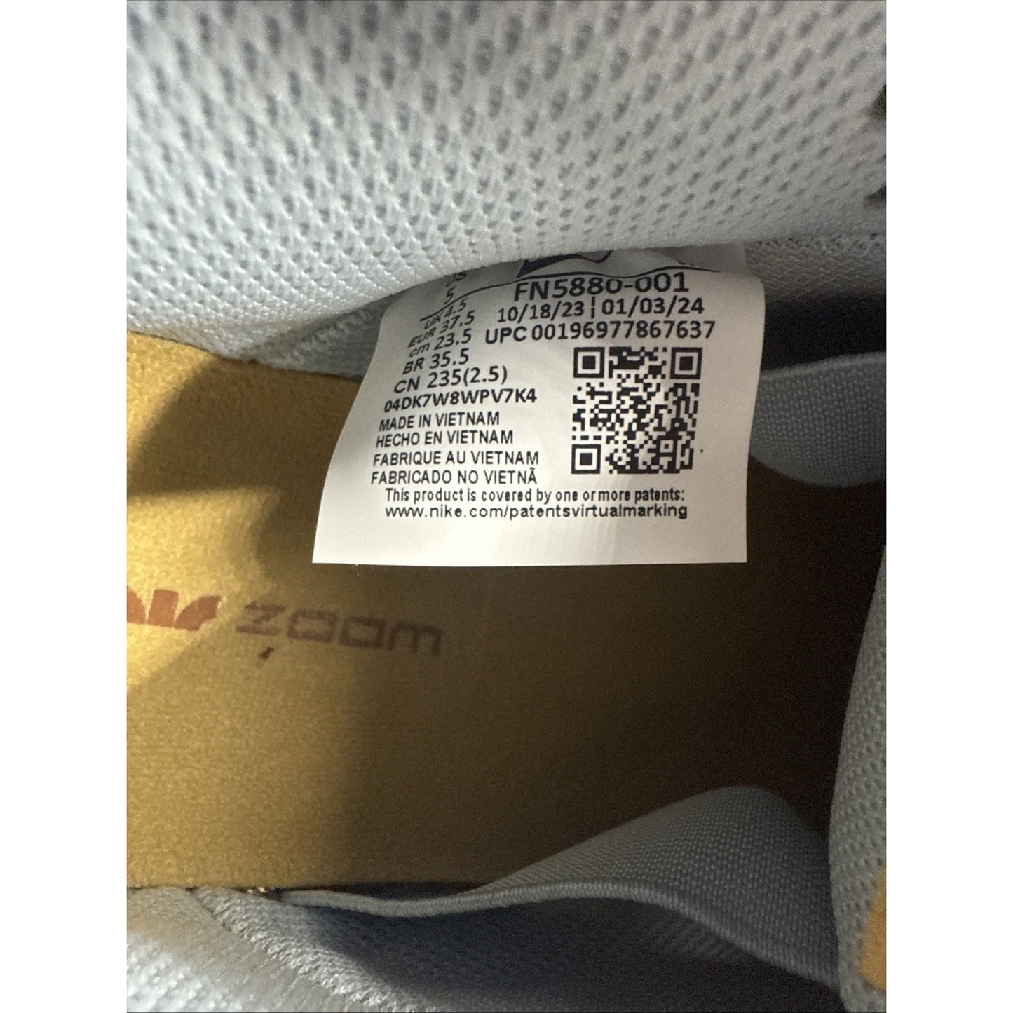 Size 5 - Nike Dunk Premium SB Low City of Style Pack