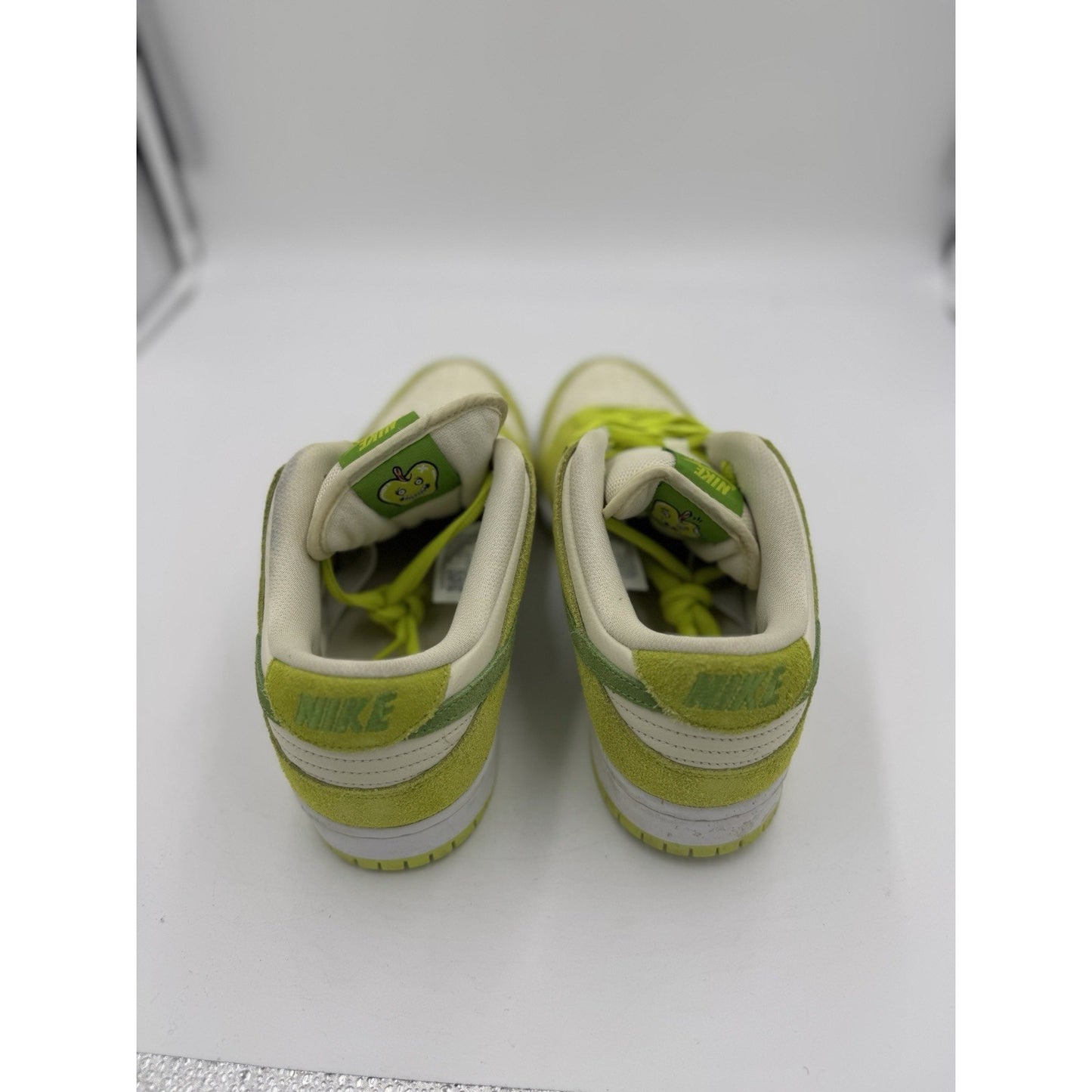 Size 10 - Nike Dunk Pro SB Low Fruity Pack - Green Apple