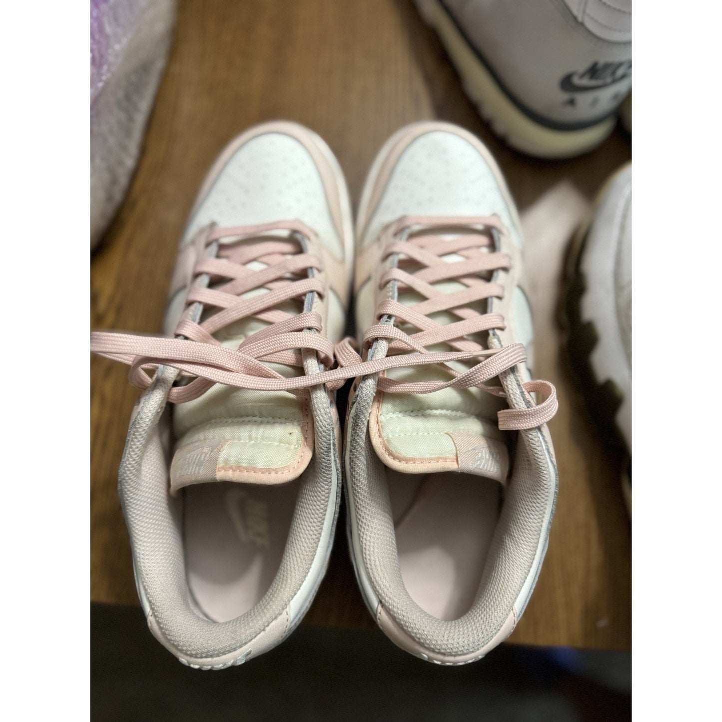 Size 11.5 - Nike Dunk Low Orange Pearl W NBS057