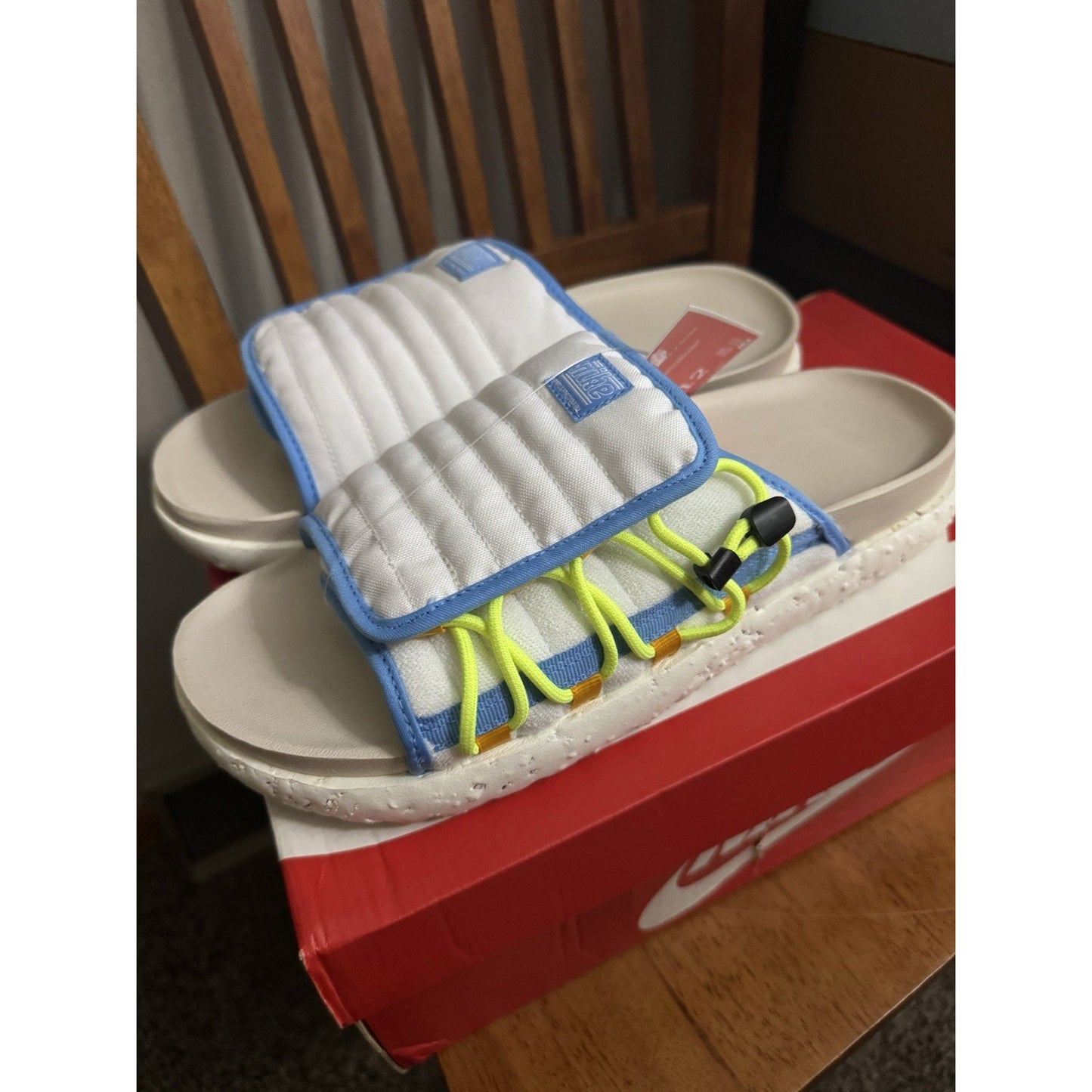 Nike Asuna 2 Slide Sandal White/University Blue DX2942100 Size 12 BS306