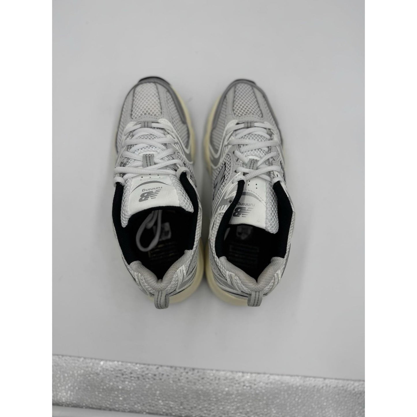Size 5 - New Balance 530 White Metallic Silver