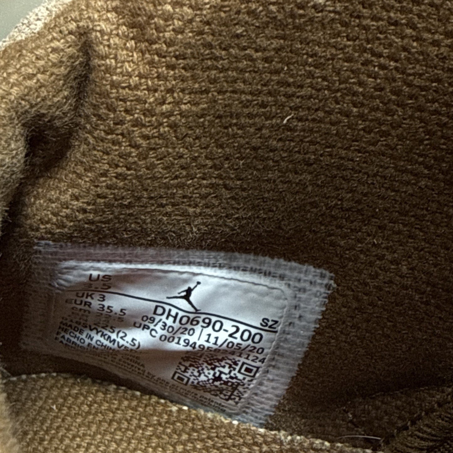 Size 3.5 - Jordan 6 Retro x Travis Scott Mid British Khaki