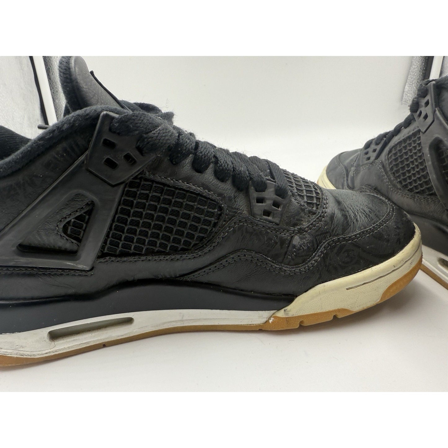 Size 6.5 (GS) - Jordan 4 Retro Mid Laser