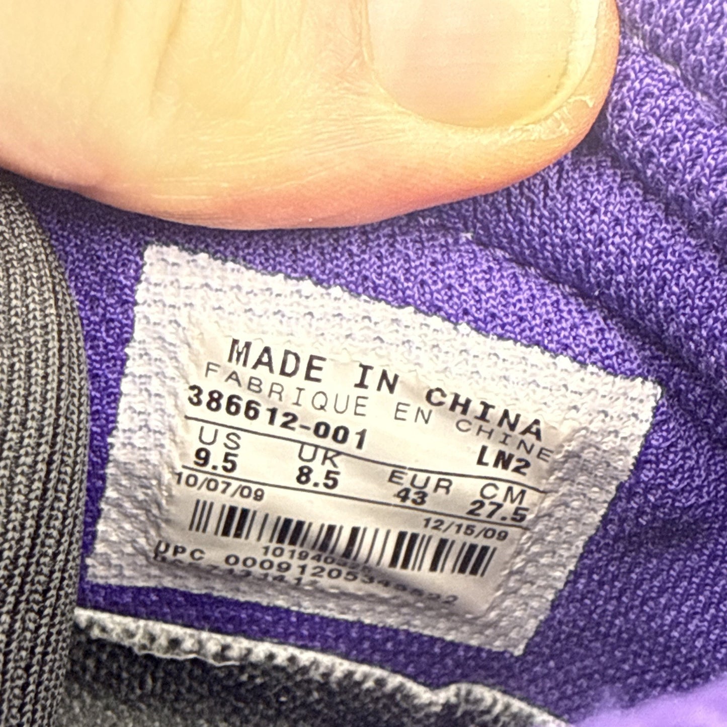 Size 9.5 - Nike Zoom Omar Salazar Black