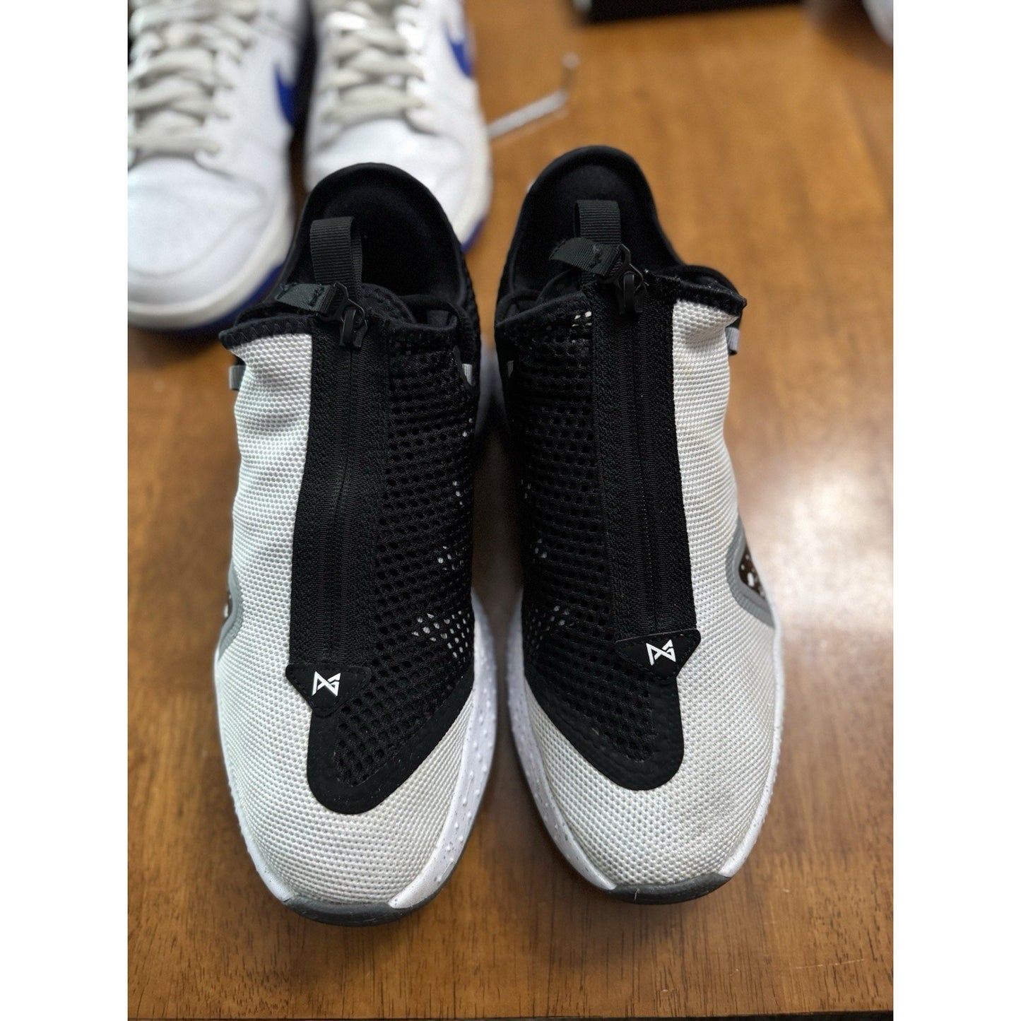 Size 10 - Nike PG 4 Oreo - CD5079-100 NBS098