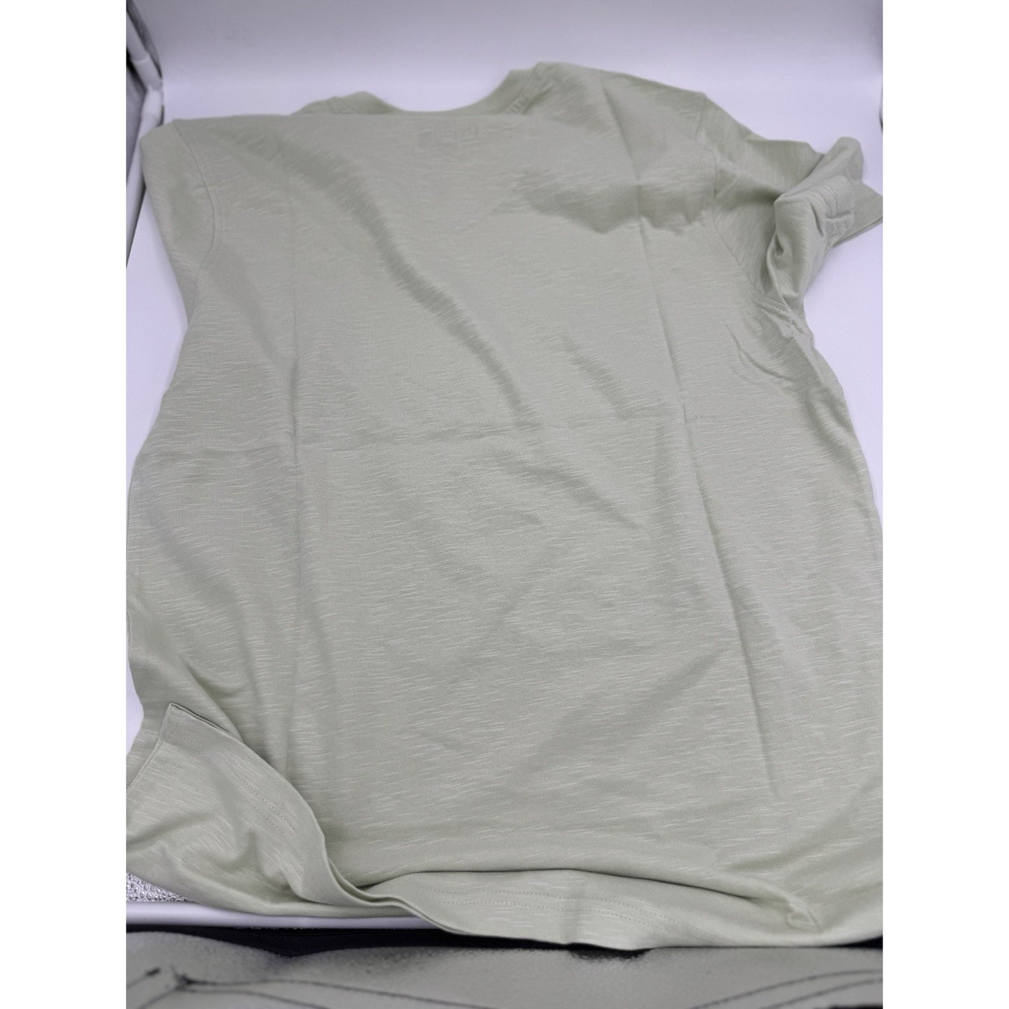 size born fly medium t shirt