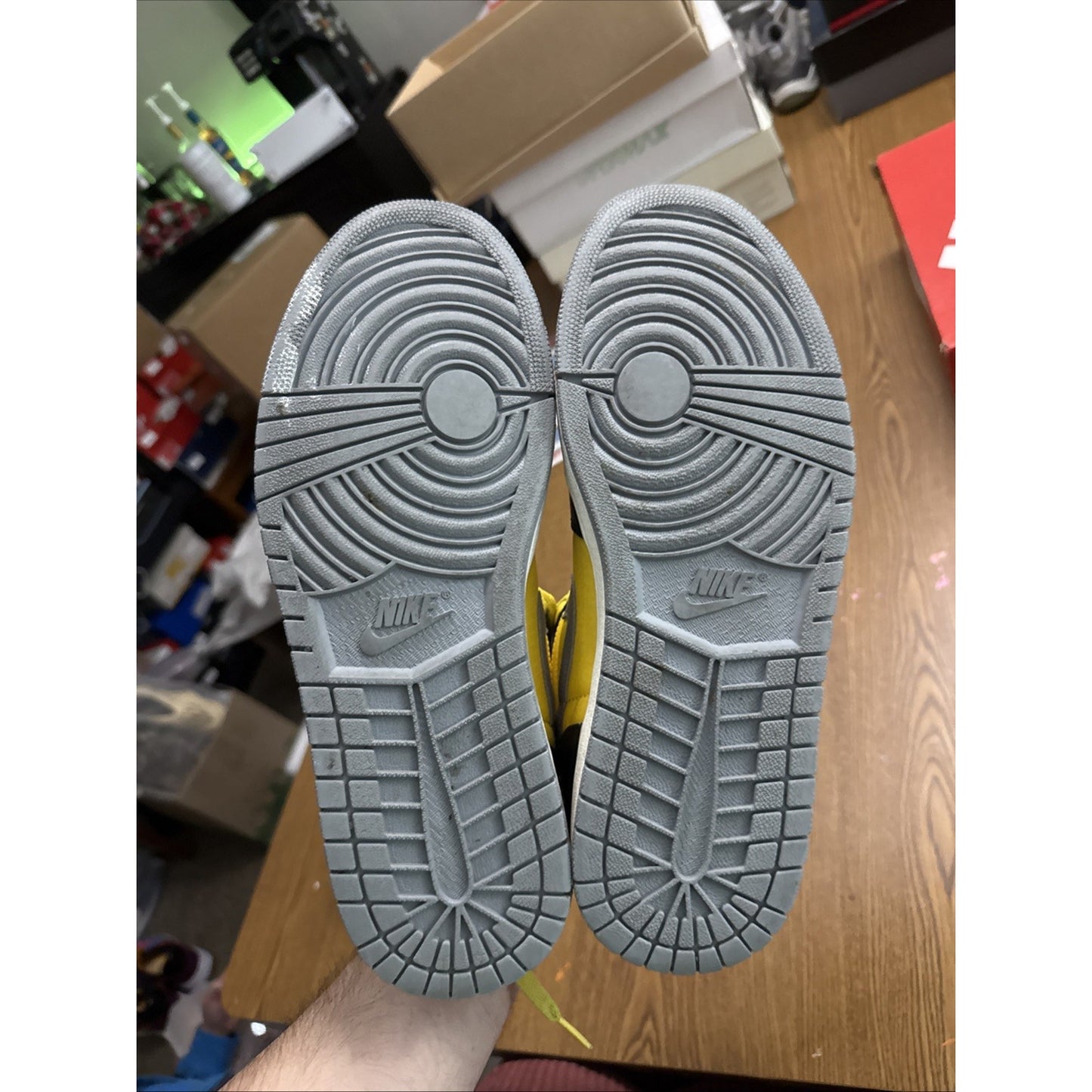 Size 10 - Air Jordan 1 Phat Black Speed Yellow NBS166