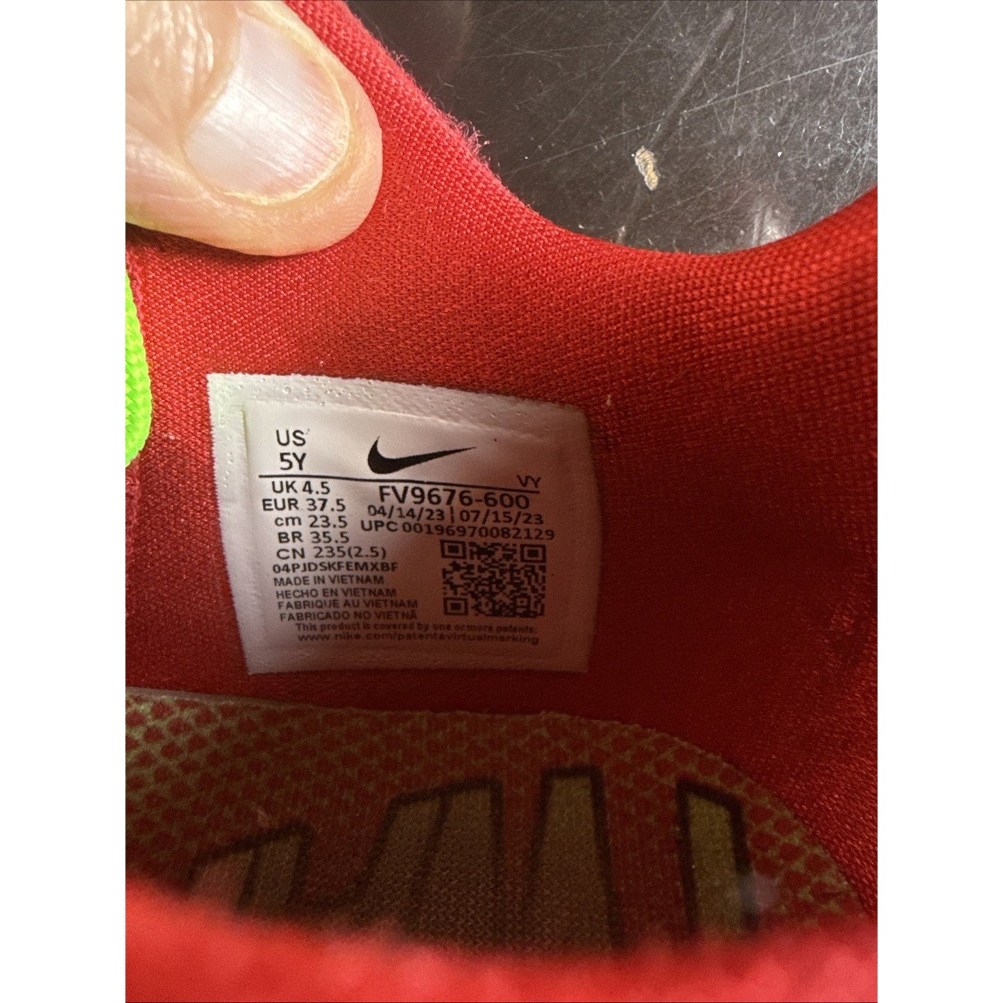 Size 5y Nike Kobe 6 Proto Reverse Grinch FV9676-600