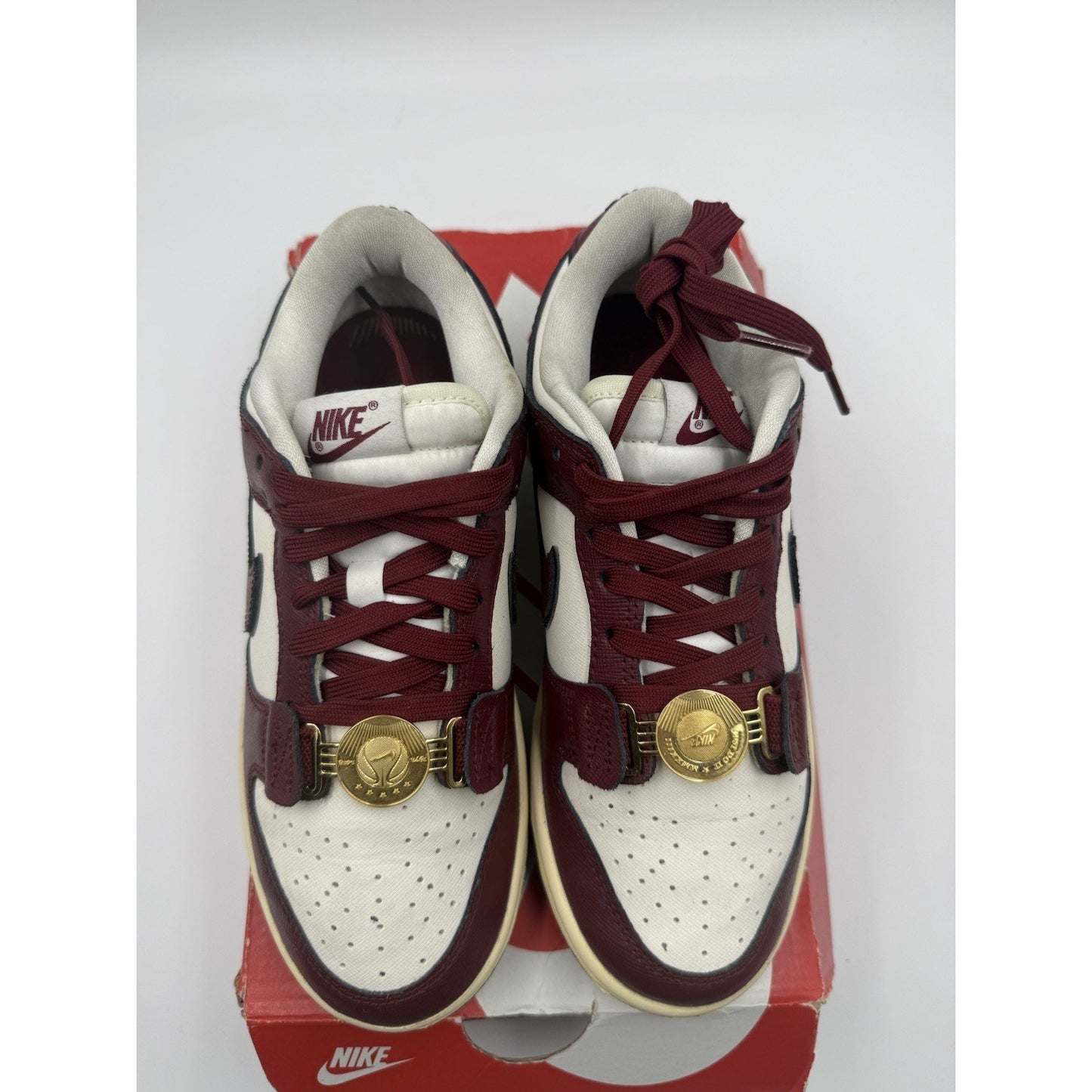 Size 5 - Nike Dunk SE Low Sisterhood - Team Red W