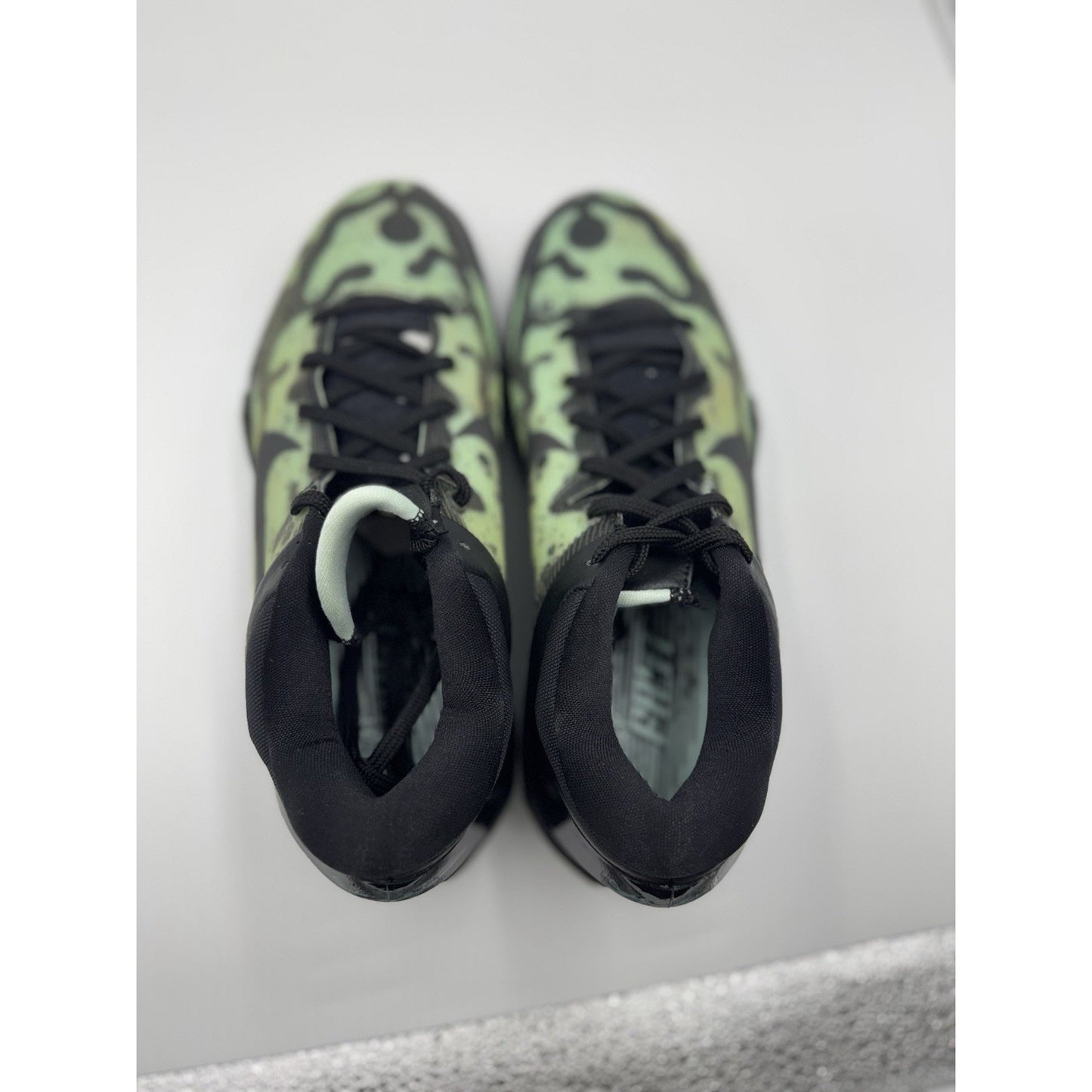 Size 8 Kobe 7 Poison Dart 488371-300