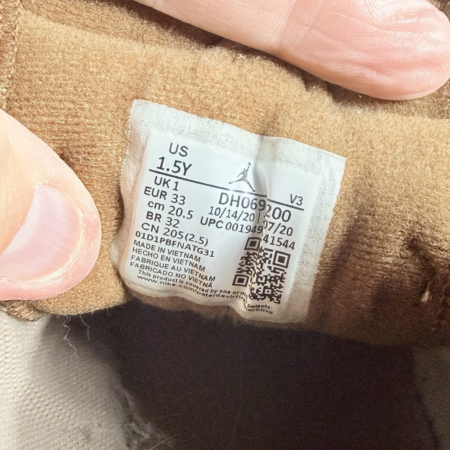 Size 1.5 (PS) - Jordan 6 Retro x Travis Scott Mid British Khaki