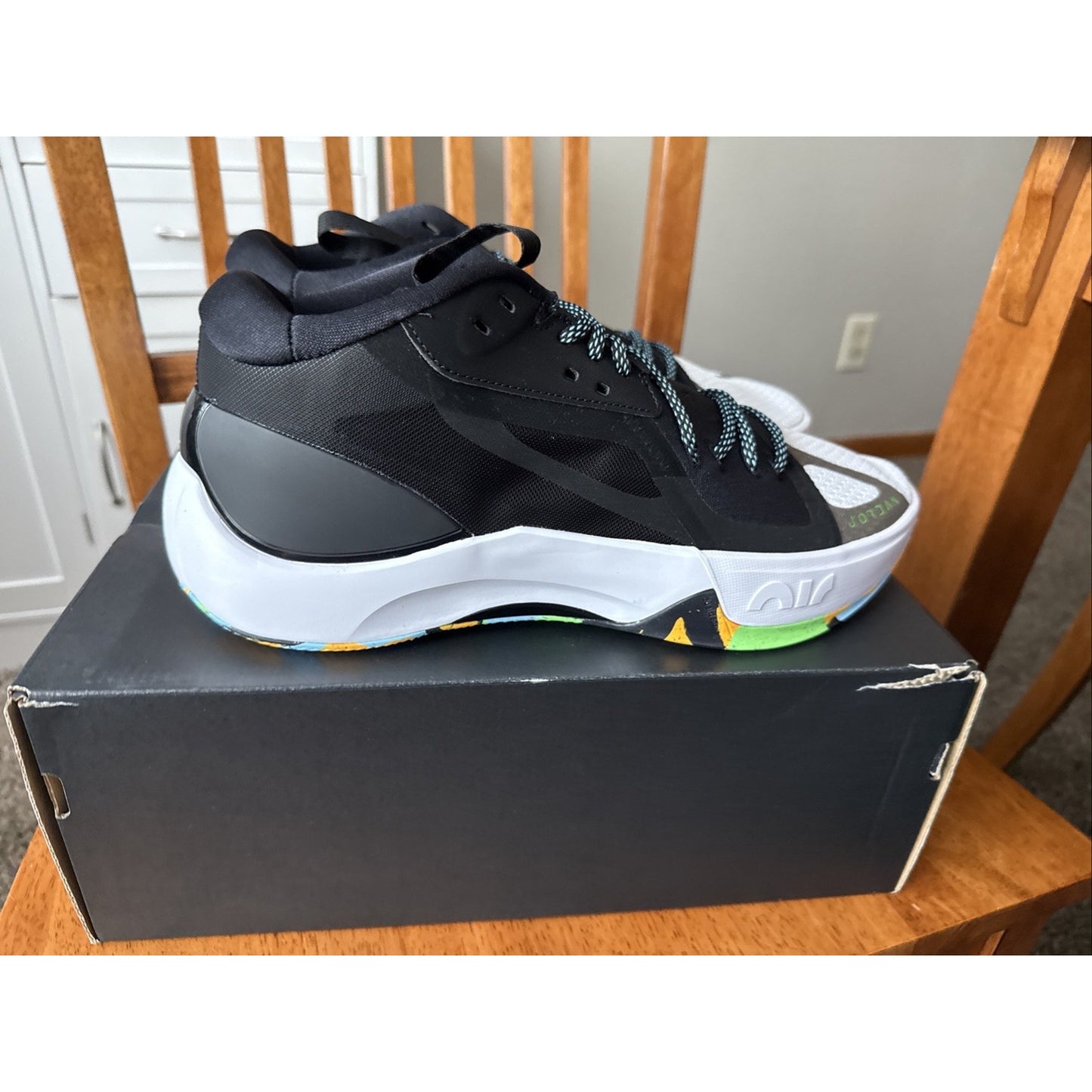Size 10 Nike Air Jordan Zoom Separate Black White Green Strike Shoes BS097