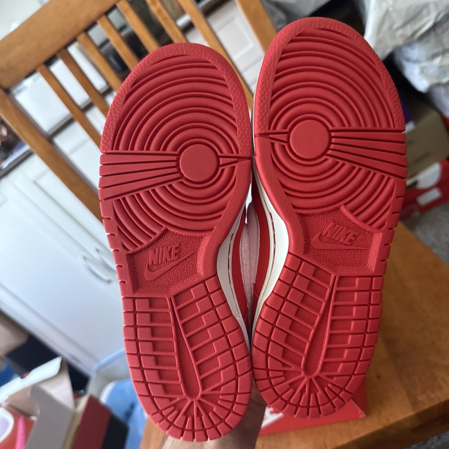 Size 3.5 (GS) - Nike Dunk Low Valentine's Day BS187
