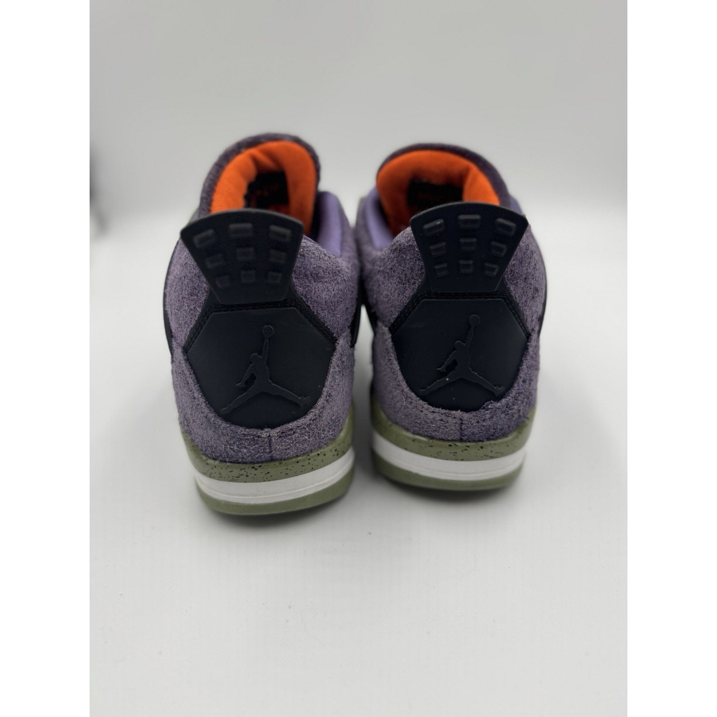 Size 7 - Jordan 4 Retro Mid Canyon Purple W NBS318
