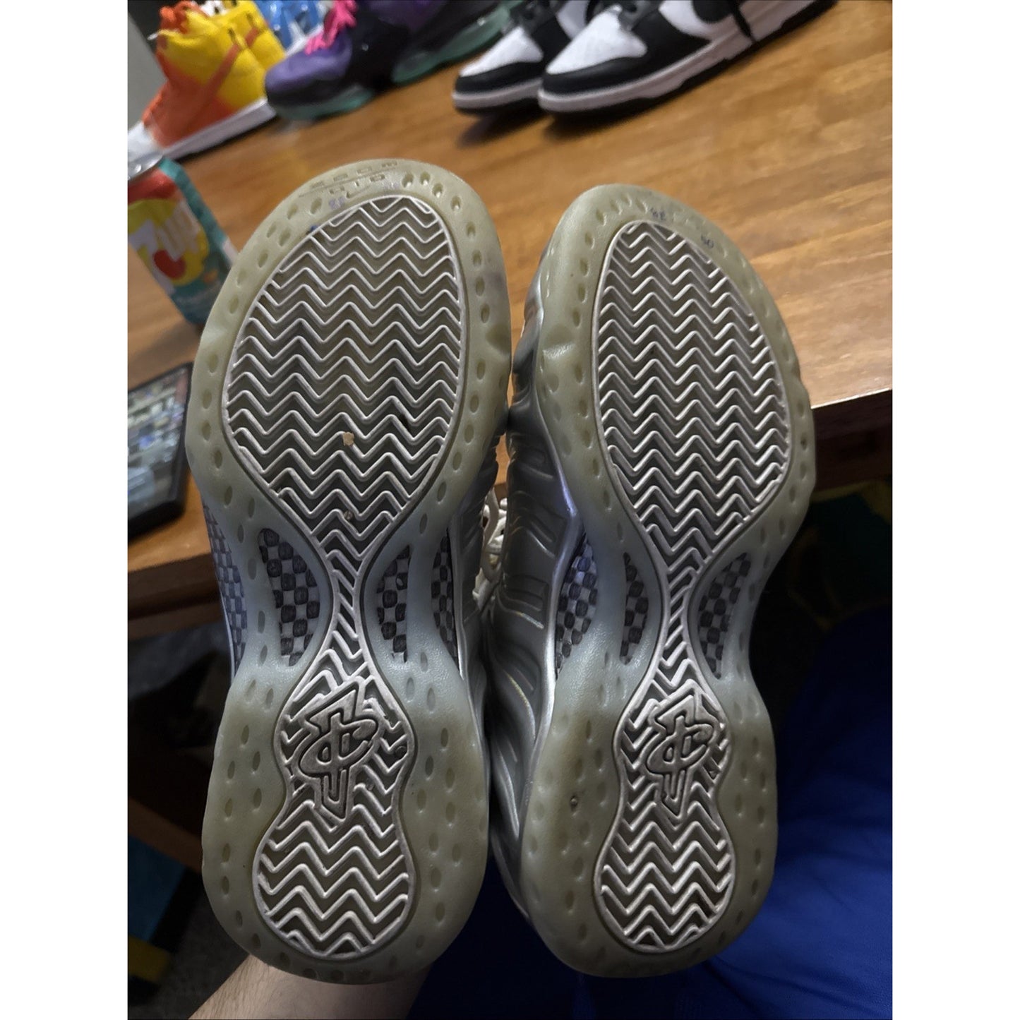 Size 8.5 - Nike Air Foamposite One Chrome W BS423