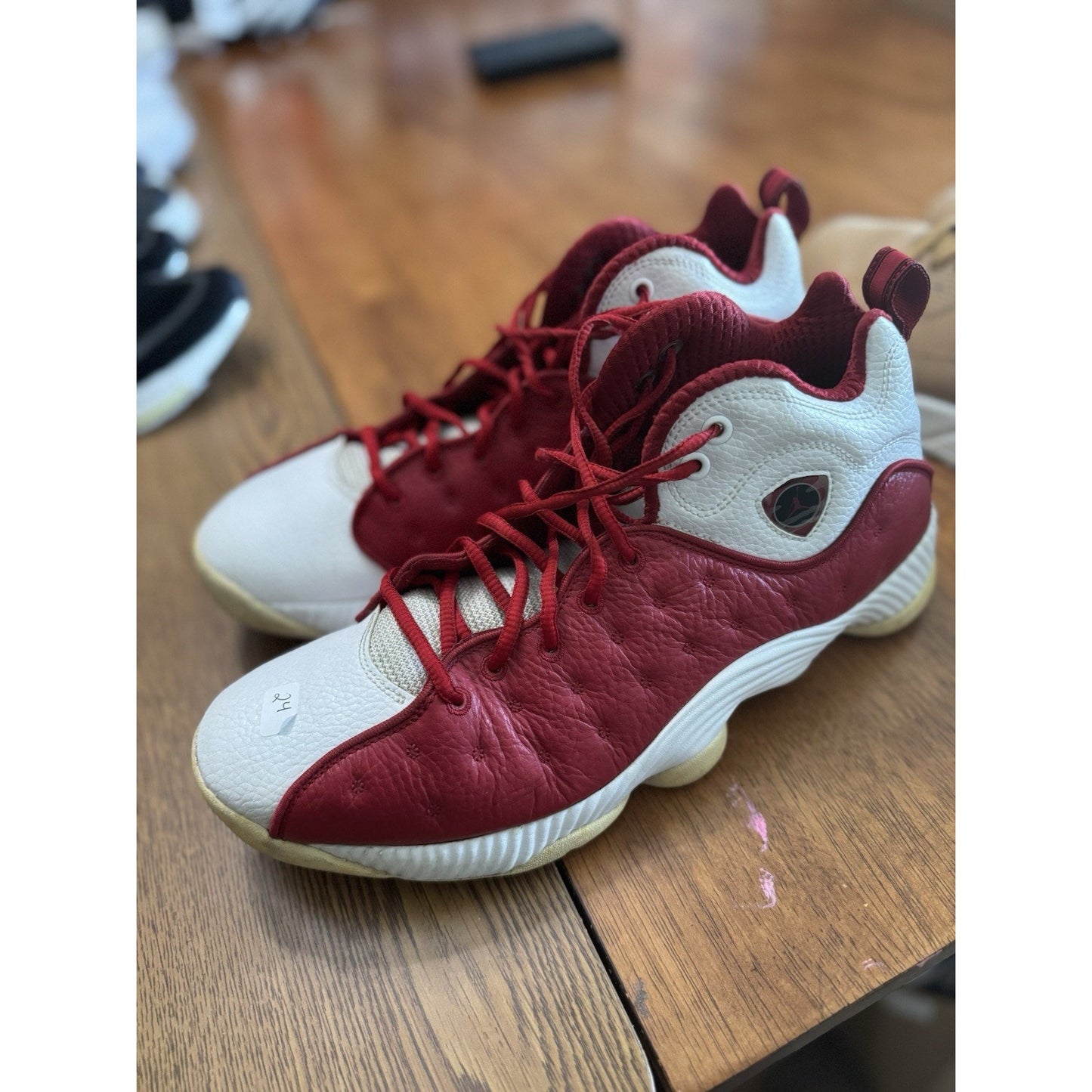 Size 11 - Jordan Jumpman Team 2 Gym Red White NBS180