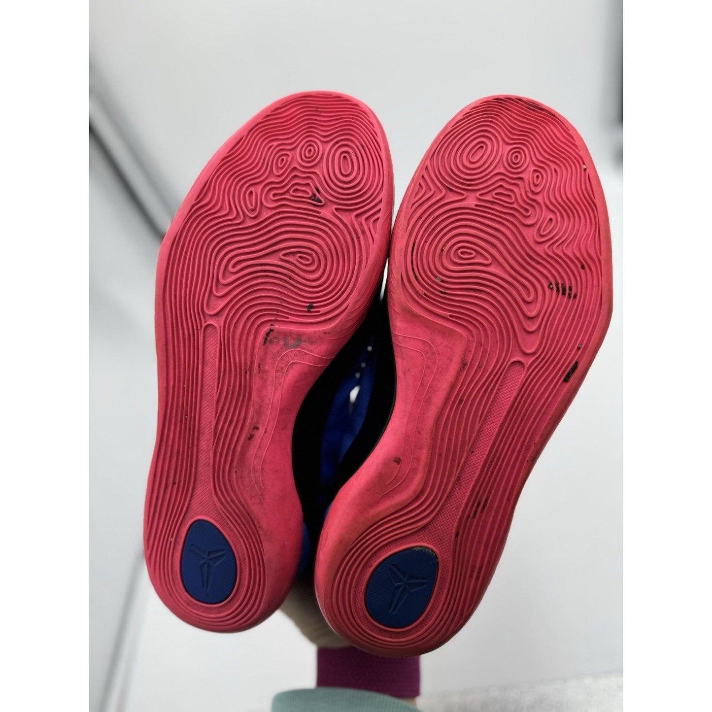 Vtg NIKE Youth KOBE IX 9 EM White HYPER PINK COBALT 653593 600 sz 7Y Women 8.5