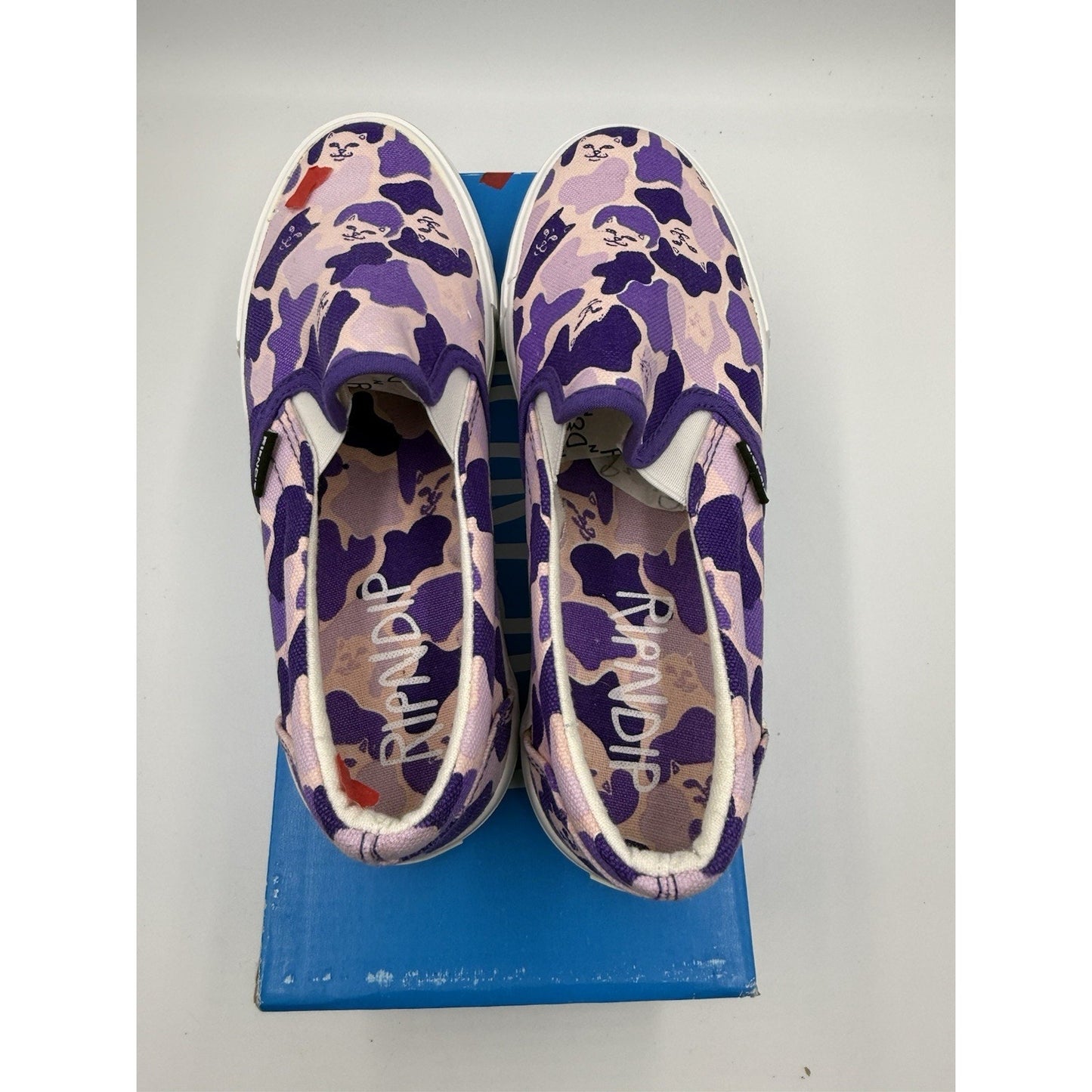 Size 6 Rip And Dip Women’s Slip On Shoe Purple Cat Camo