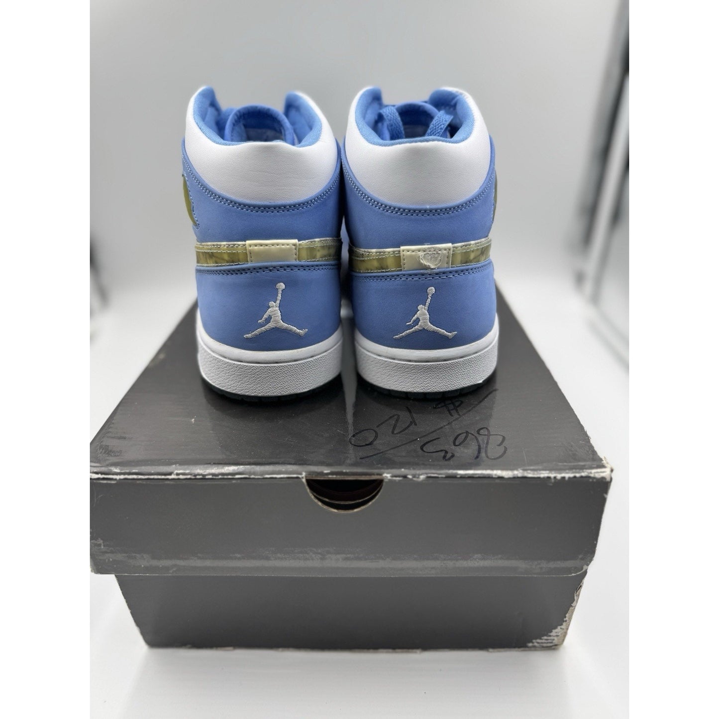 Size 11.5 - Air Jordan 1 Retro Alpha White University Blue BS562