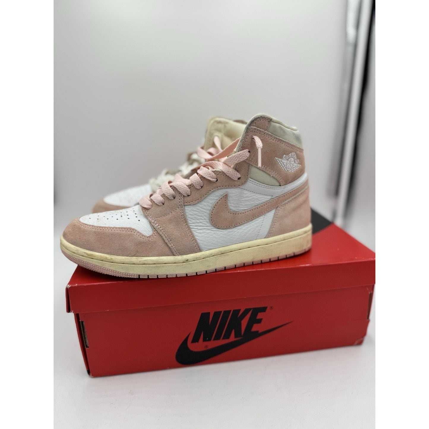 Women's Nike Air Jordan 1 Retro Hi OG Washed Pink Shoes FD2596-600 Size 9.5