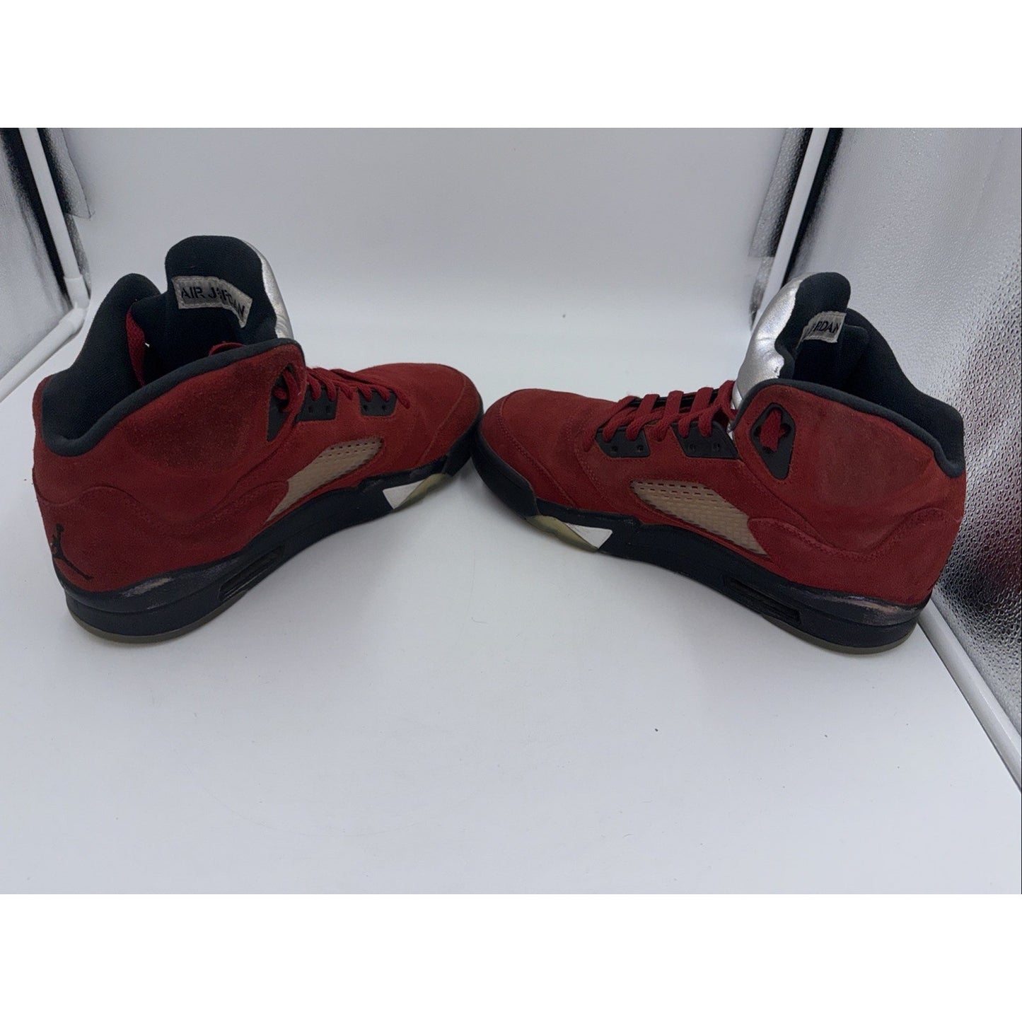 Size 9 - Jordan 5 Retro Mid Raging Bull