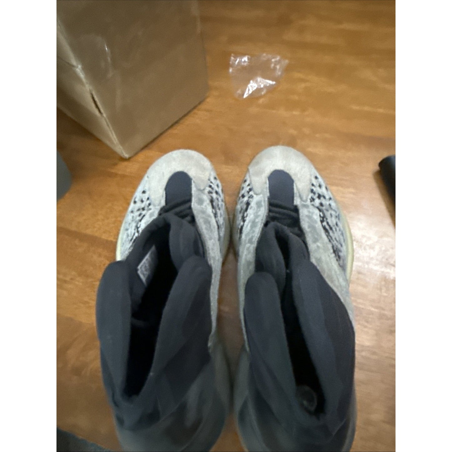 Size 9 - adidas Yeezy Quantum Sea Teal NBS110