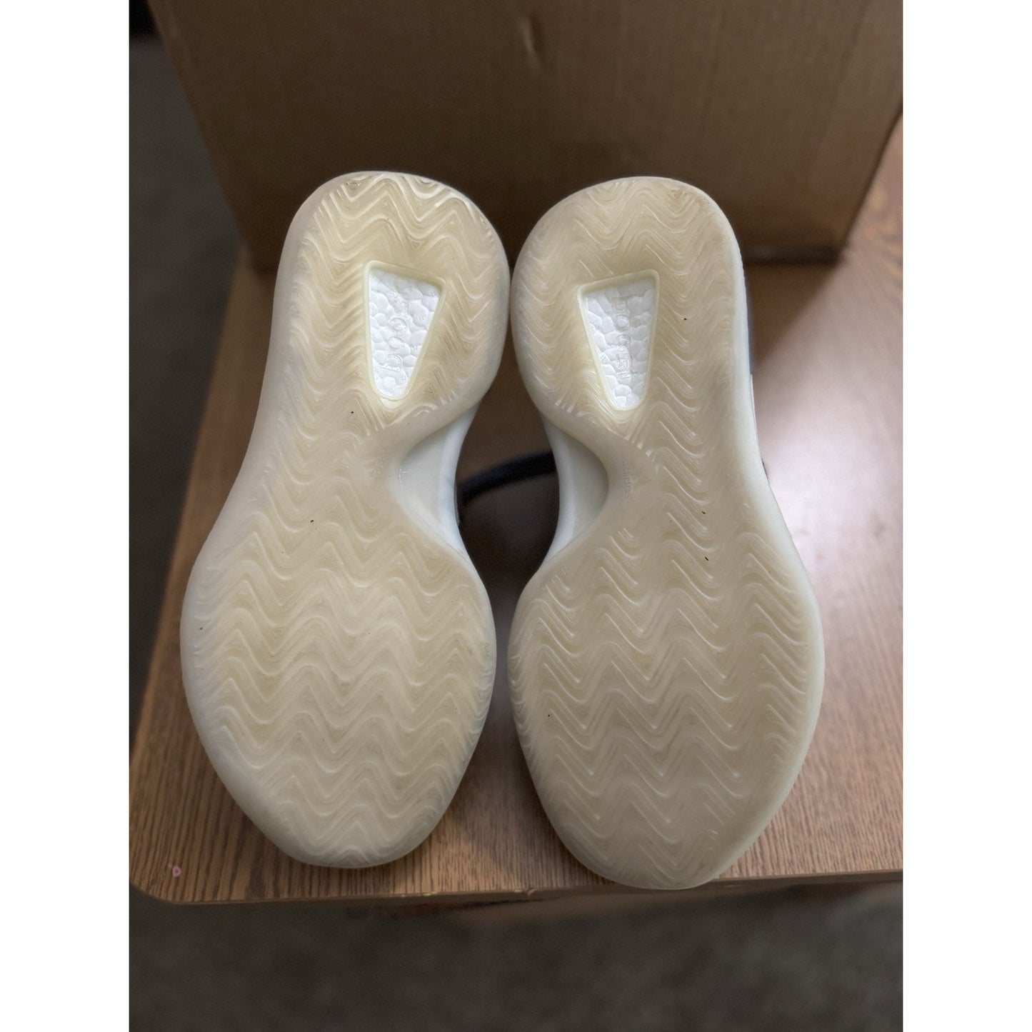 Size 8.5 - adidas Yeezy Quantum Amber Tint NBS0099