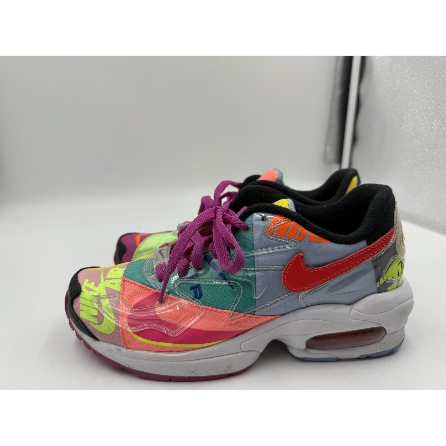 Size 5 - Nike Atmos x Air Max 2 Light QS Logos