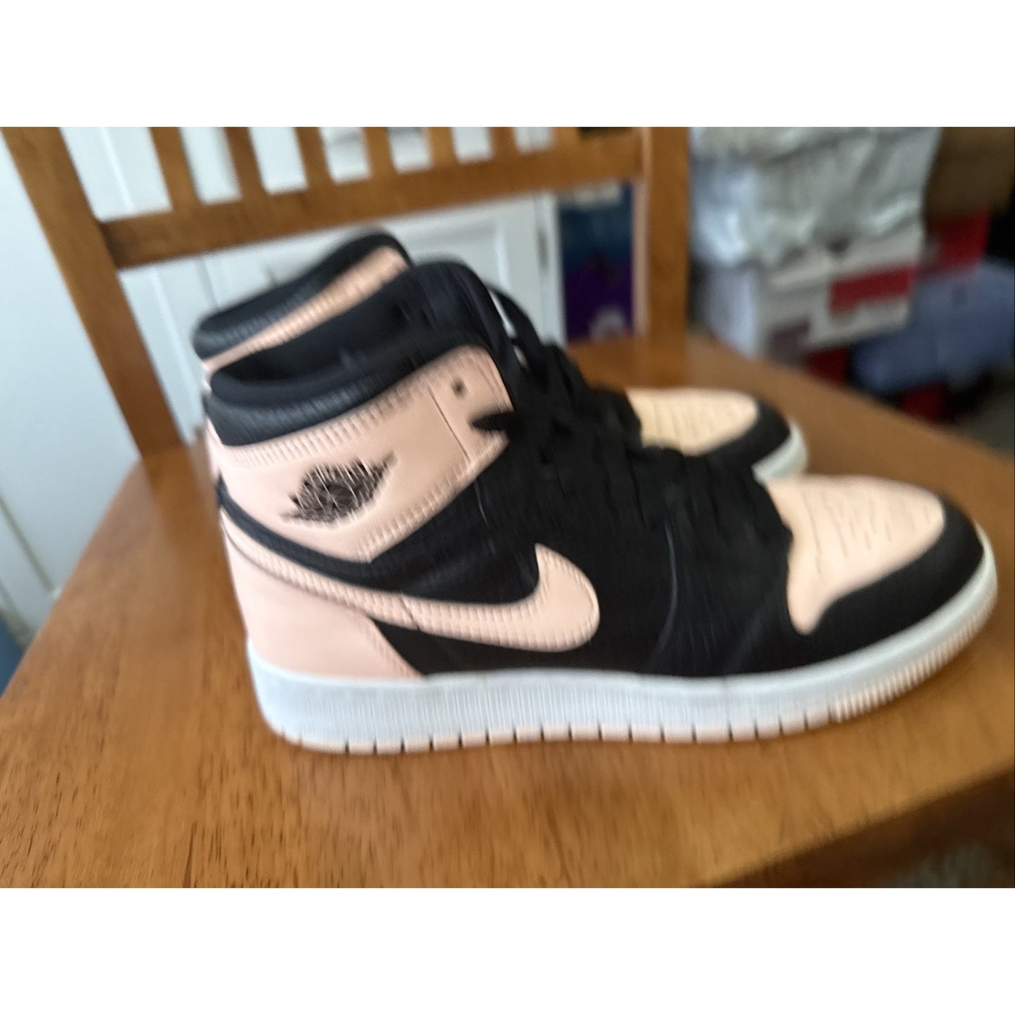 Size 6y Jordan 1 Retro High Black Crimson Tint GS 575441-081 BS174