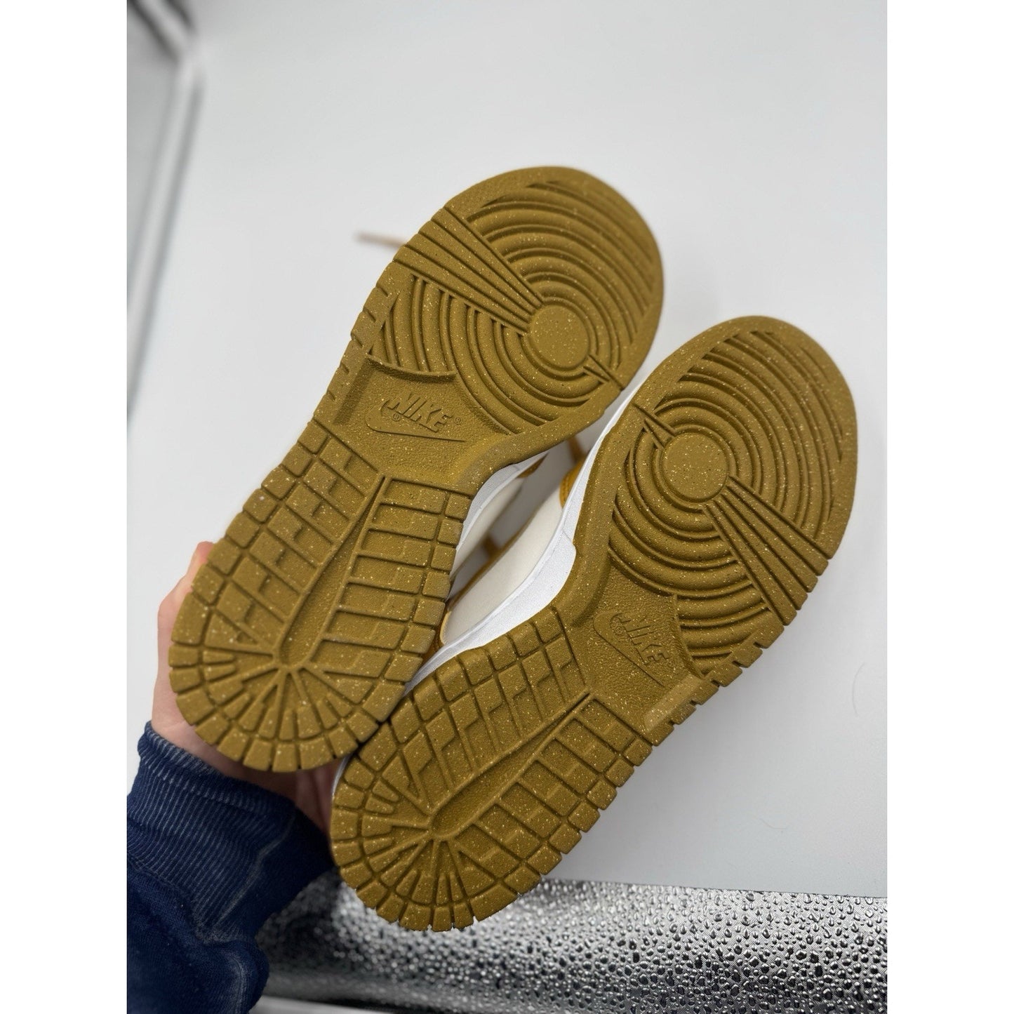 Size 9 - Nike Dunk Next Nature Low Gold Phantom W BS582