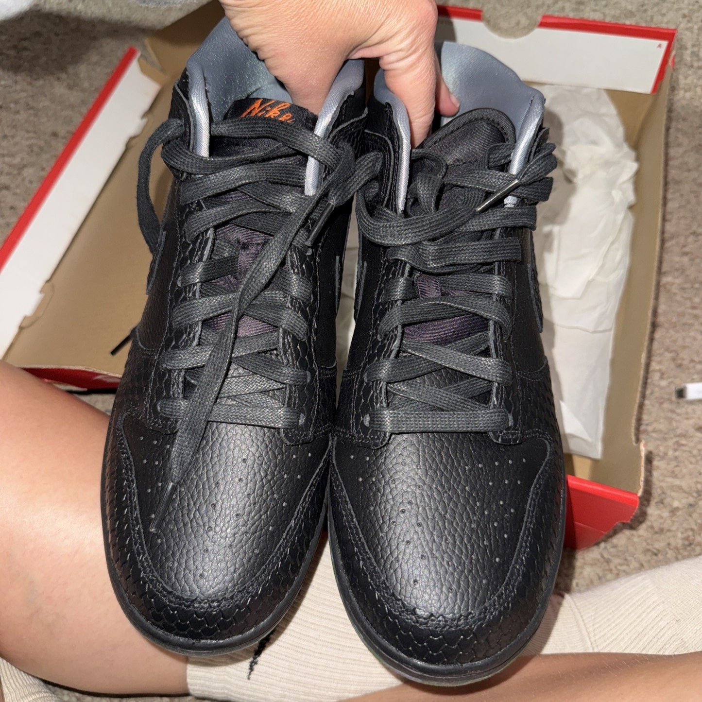 Size 10.5-Mens Nike Dunk Premium Mid Halloween Headless Horseman Shoes
