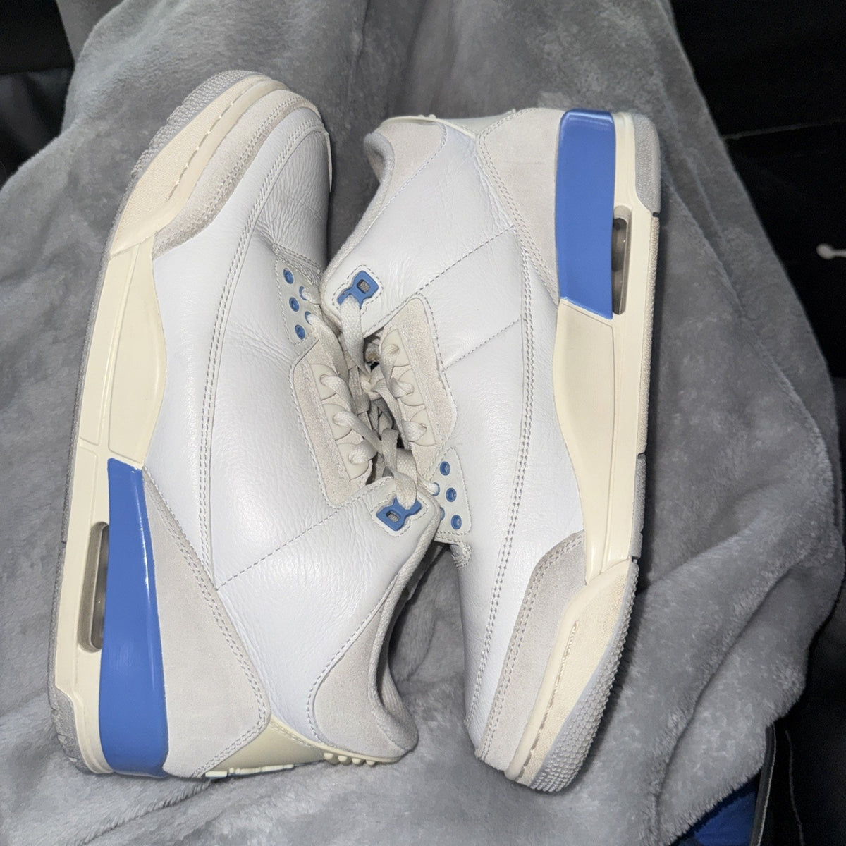 Jordan Air Jordan 3 Retro Racer Blue Mid Top Sneakers White Blue Gray Leather