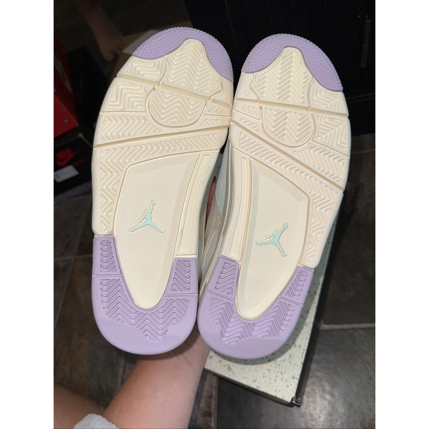 Size 8 - Air Jordan 4 RM Easter W