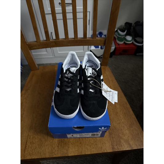 ADIDAS GAZELLE C BLACK/WHITE/GOLD BB2507 Kids SIZE 1 BS109