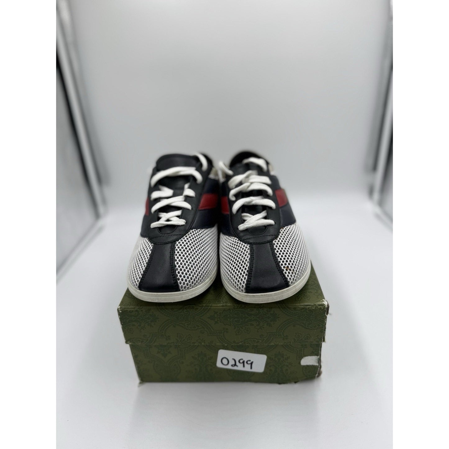 Size 9.5 Gucci Calfskin Mesh Falacer Sneakers bs874