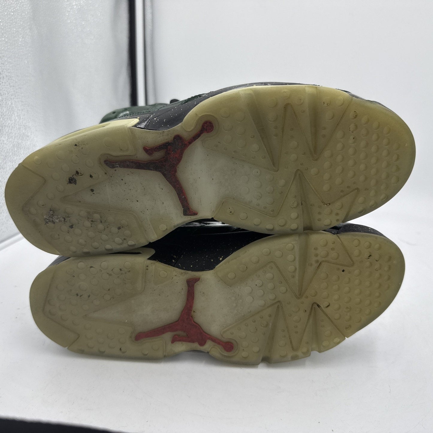 Size 10 - Air Jordan 6 Retro Champagne Bottle