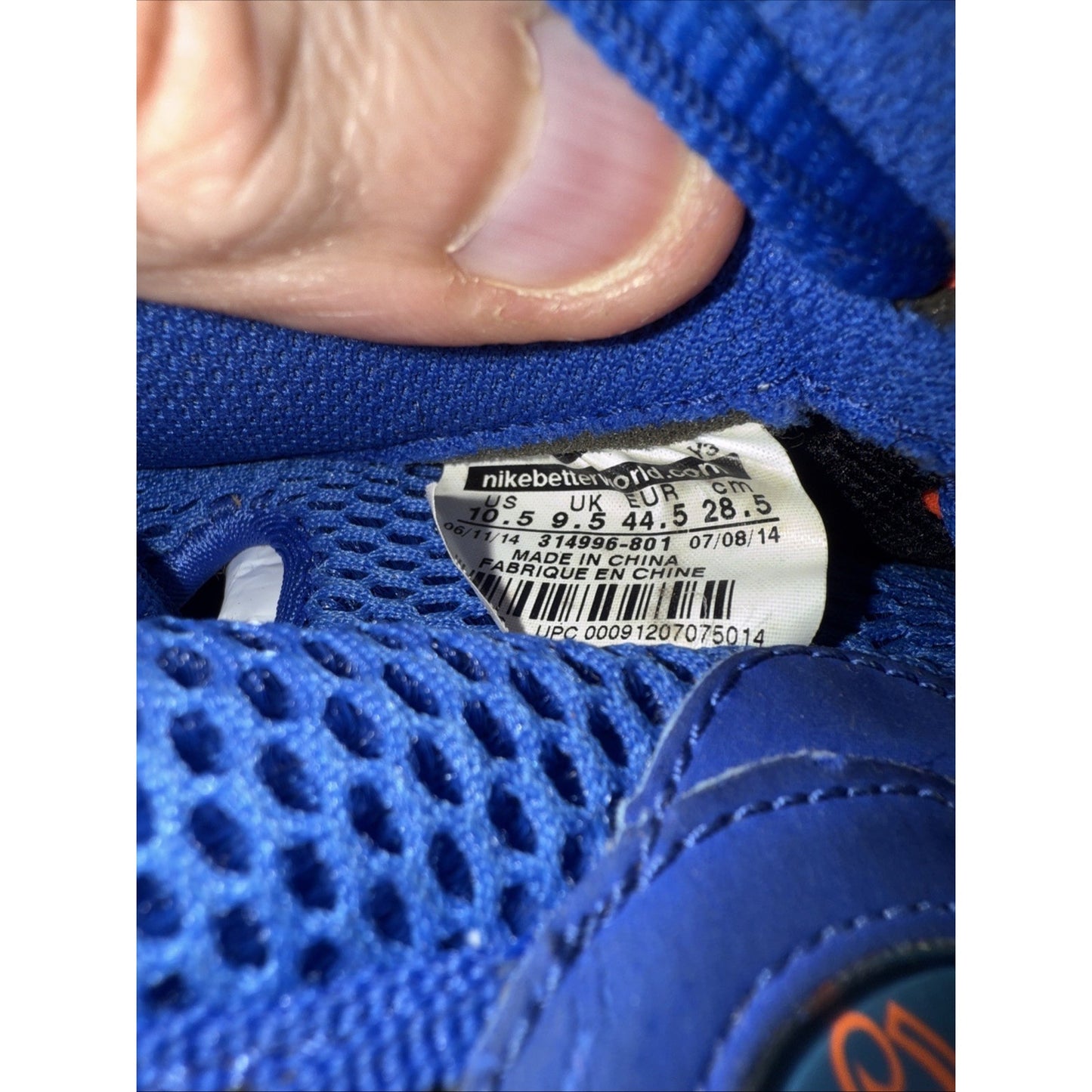 Size 10.5 - Nike Air Foamposite One Knicks