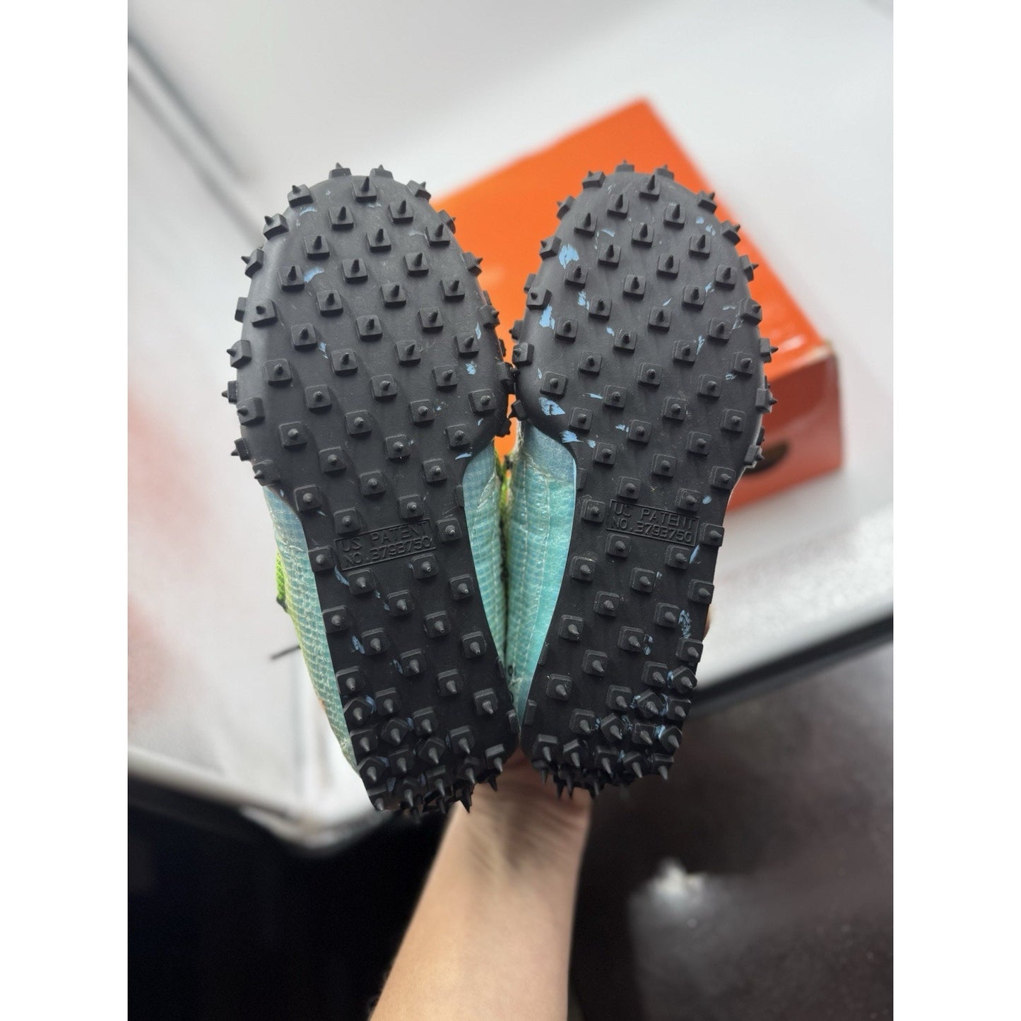 Size 5.5 - Nike Off-White x Waffle Racer Vivid Sky W BS739