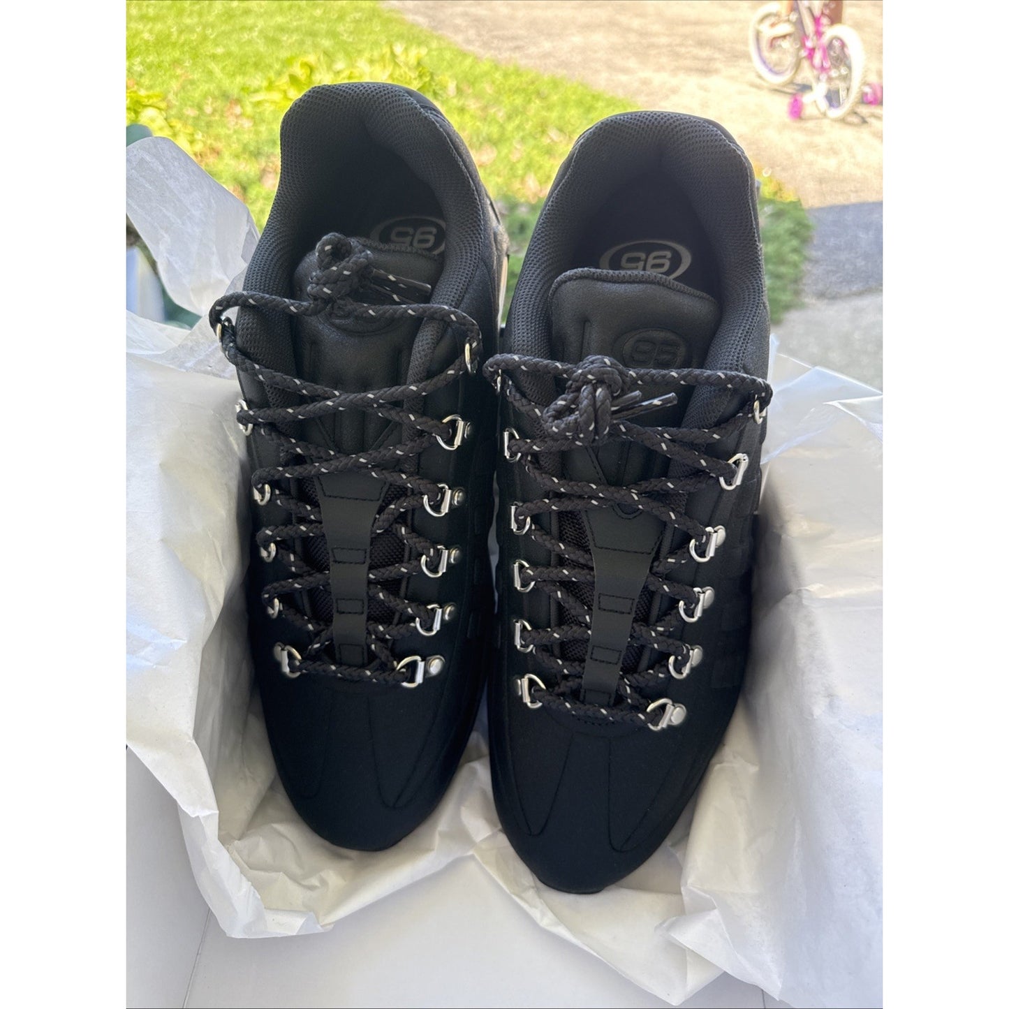 IQ1662-045 mens Nike Air Max 95 'I-95' Size 12