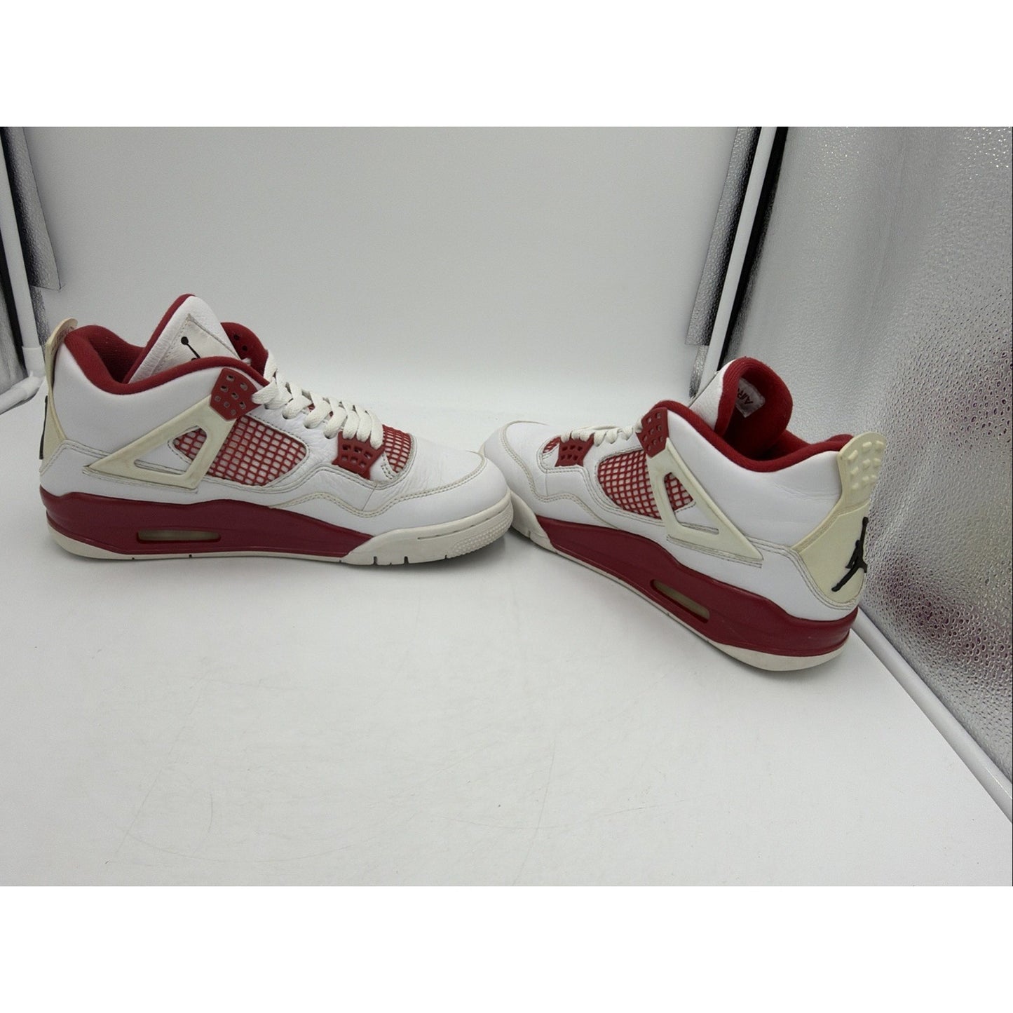 Size 8.5 - Jordan 4 Retro alternate 89 2016