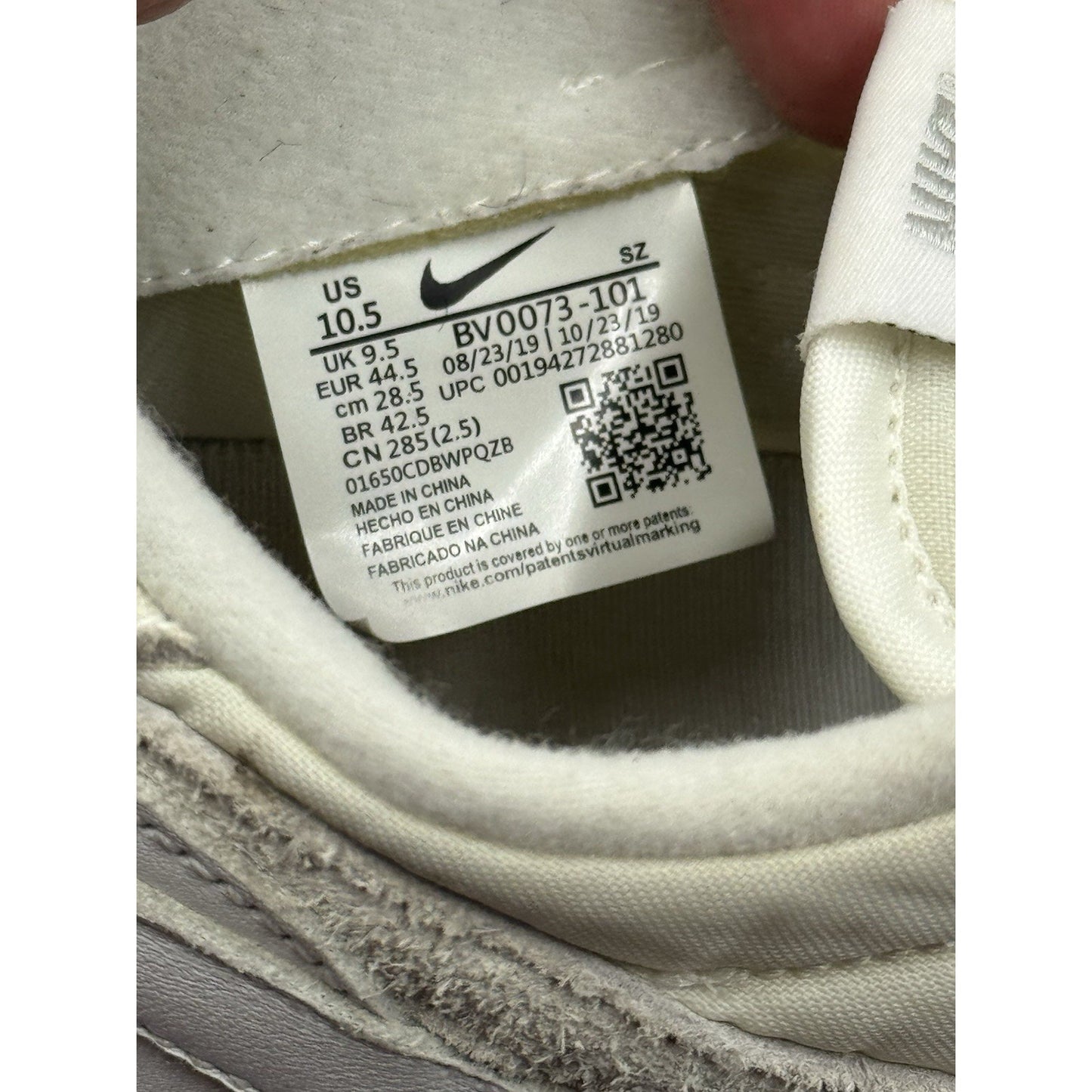 Size 10.5 - Nike sacai x LDWaffle White Nylon NBS272