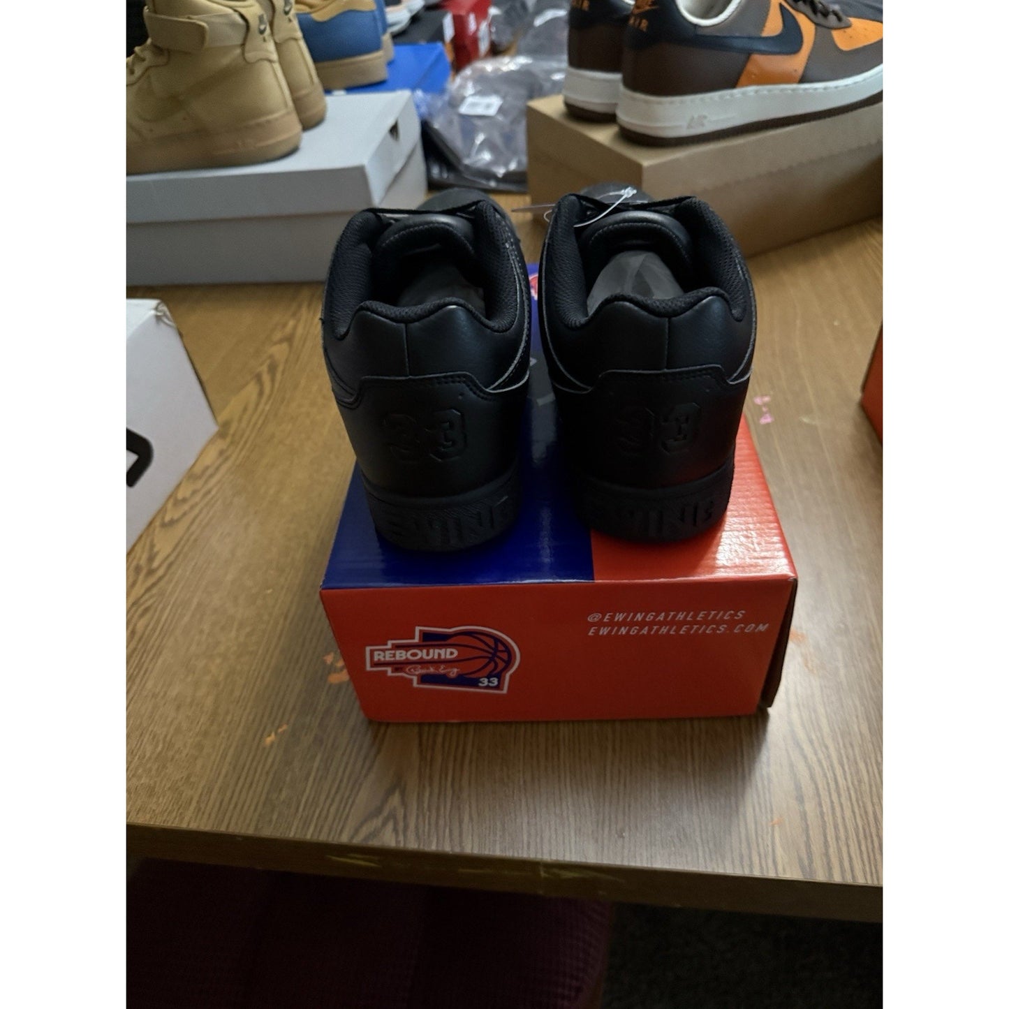 9.5 Low Black Orion By Patrick Ewing Collection BS396