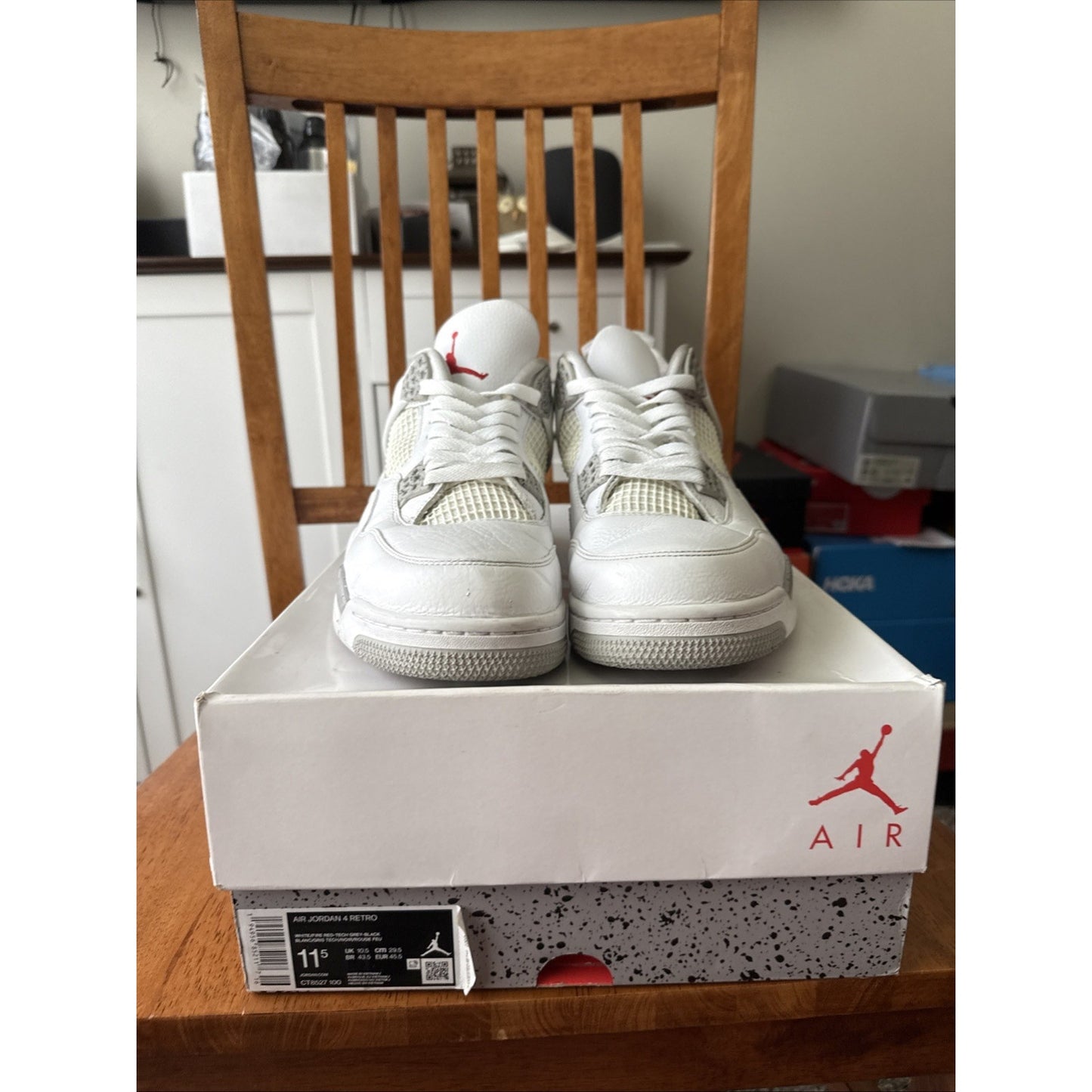 Size 11.5 - Jordan 4 Retro Mid White Oreo BS256
